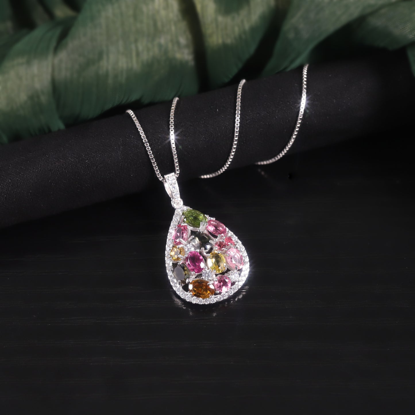 Fashion Natural Tourmaline Pendant Necklace s925Silver Inlaid Rainbow Gemstone Necklace Luxurious Pendant for Women