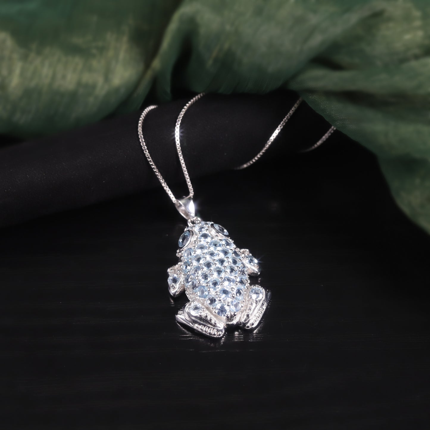 Natural Wind Animal Element Frog Pendant s925Sterling Silver Inlaid Natural Garnet Topaz Necklace Pendant