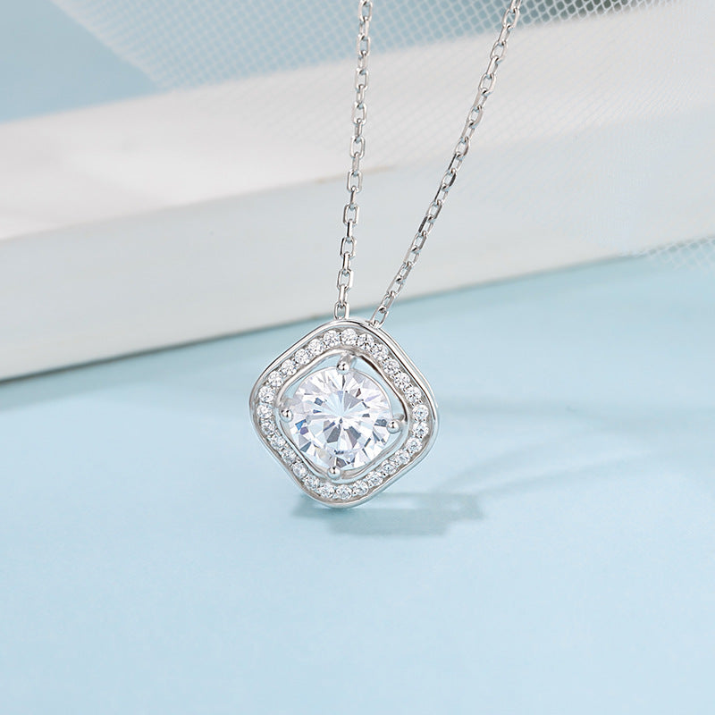 Direct Supply Fashion Moissanite Jewelry Set Light Luxury s925Sterling Silver Inlaid Moissanite Earrings Necklace Set