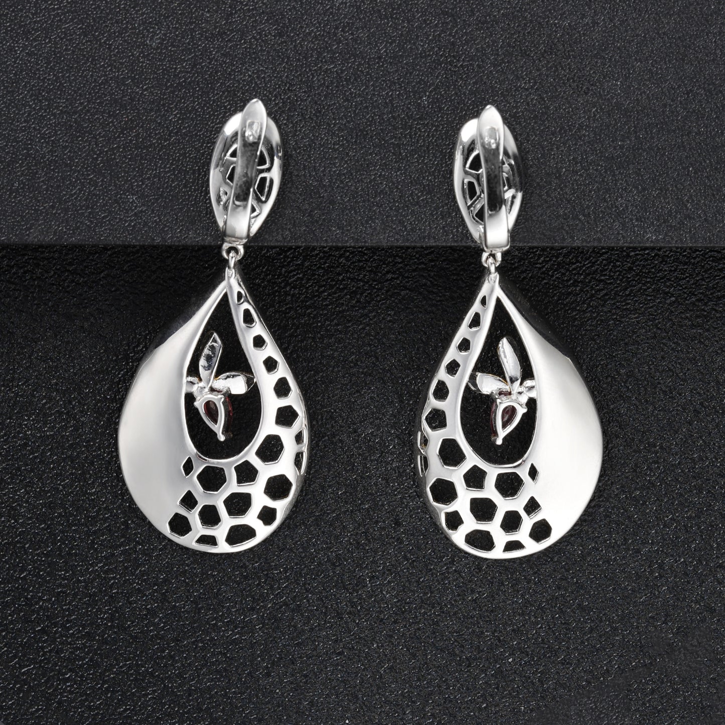 Designer Natural Style Garnet Earrings Beehive Design s925Silver Natural Gemstone Earrings Studs Drop Earrings