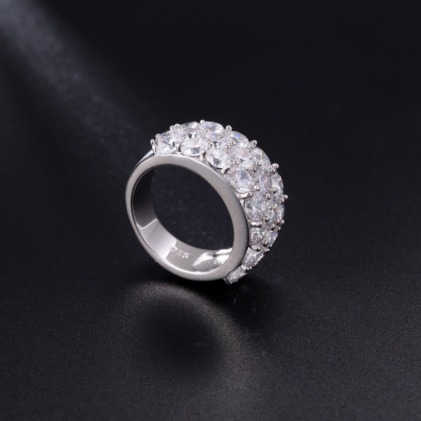 Natural Garnet Ring s925Sterling Silver Gemstone Inlaid Personality Zircon Ring Factory Direct Sale