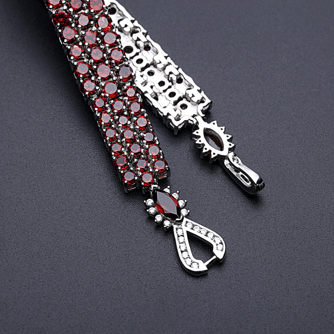 Luxurious Multi Gemstone Natural Garnet Bracelet Retro Style s925Silver Inlaid Natural Gemstone Bracelet