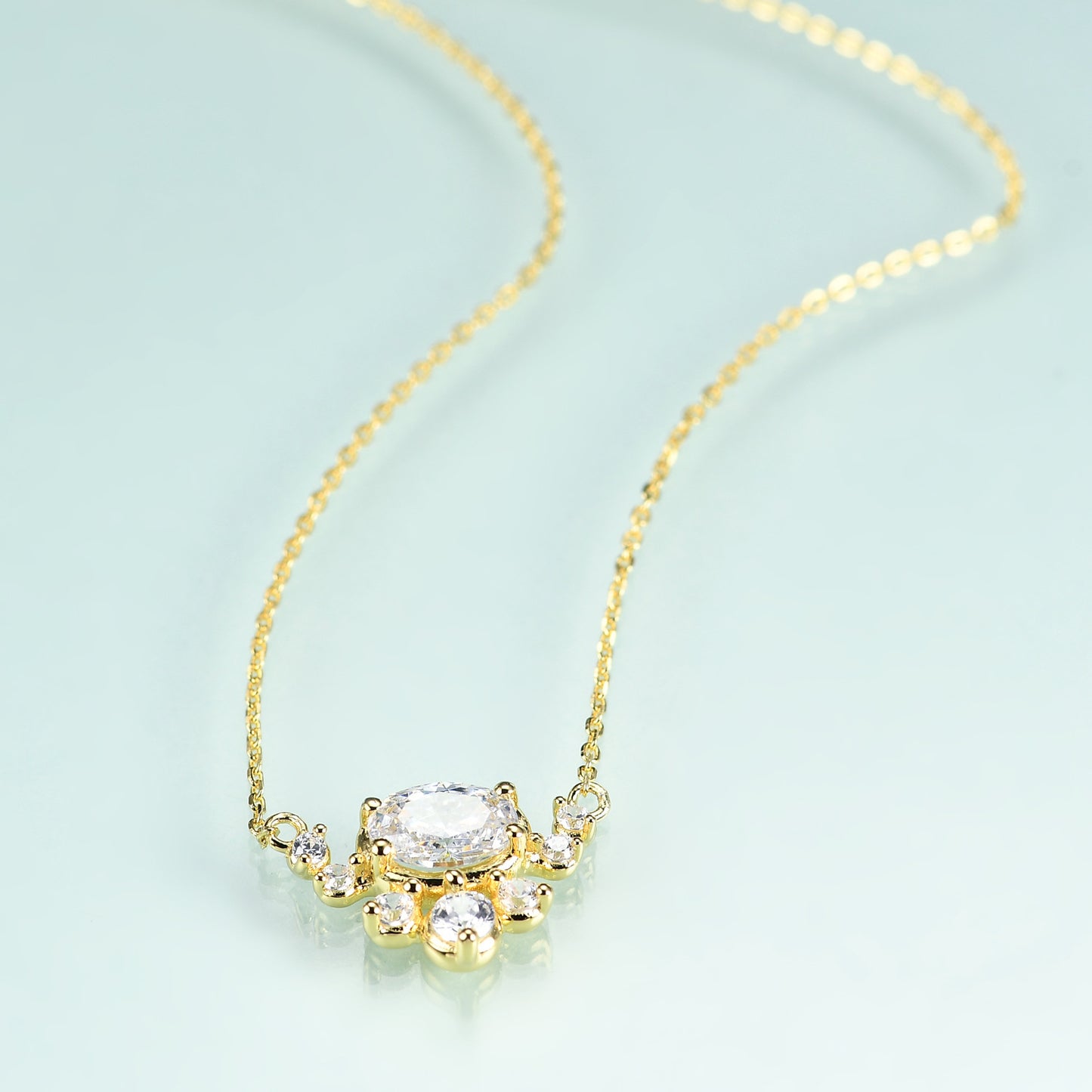Jewelry S925Sterling Silver Inlaid5A Zircon Fashion Light Luxury Elegant Gold Clavicle Chain Gemstone Necklace Pendant