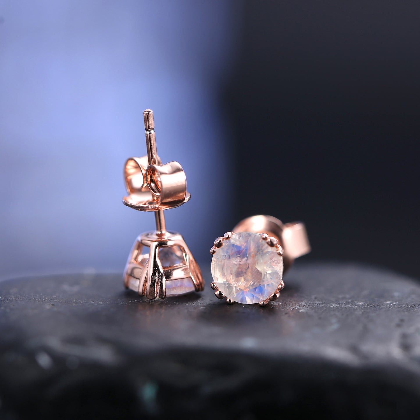18k Gold Earrings High-End Sense Elegant Natural Cream Blue Moonstone Rose Gold Earrings9/10/14k Gold Earrings