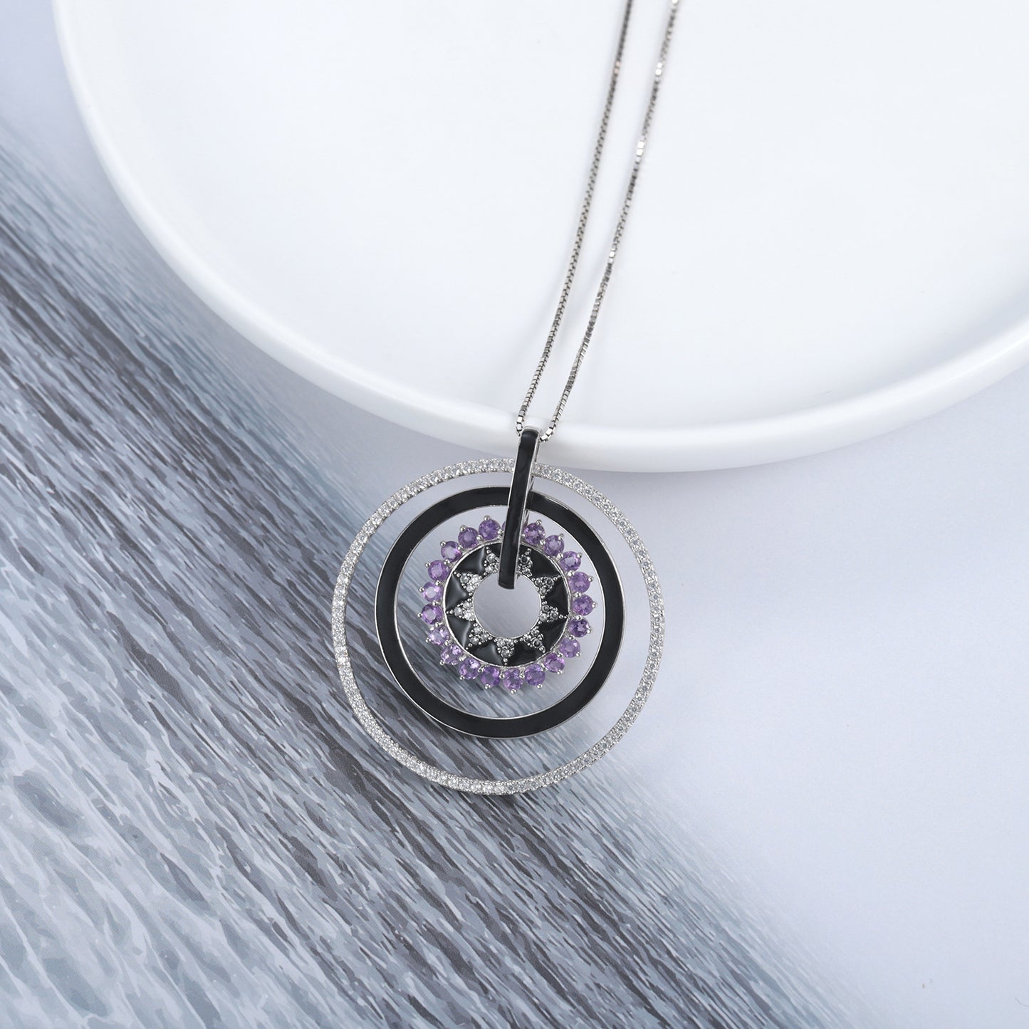 Designer Natural Garnet Enamel Pendant Unique Circular Design925Silver Color Gemstone Necklace Pendant