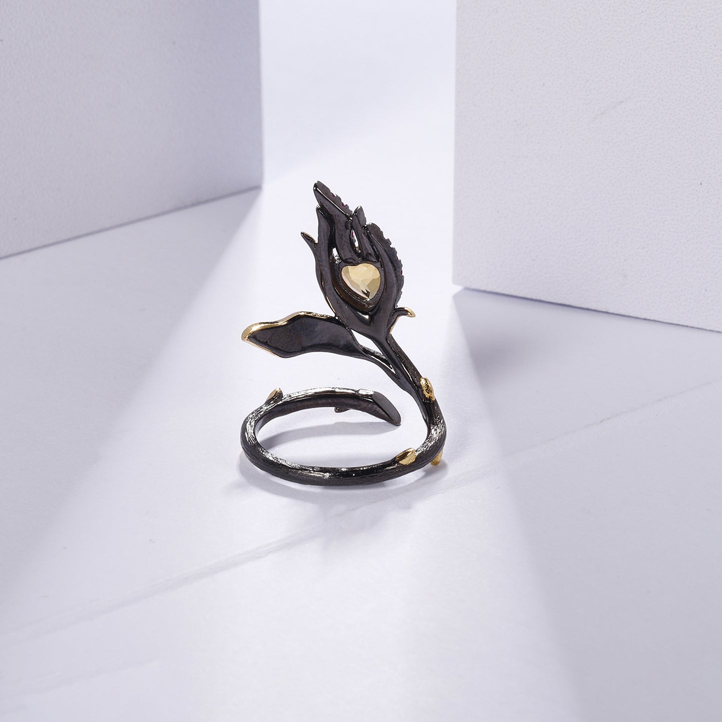 Designer High-End Floral Adjustable Ring Natural Style Design s925Silver Natural Yellow Crystal Ring