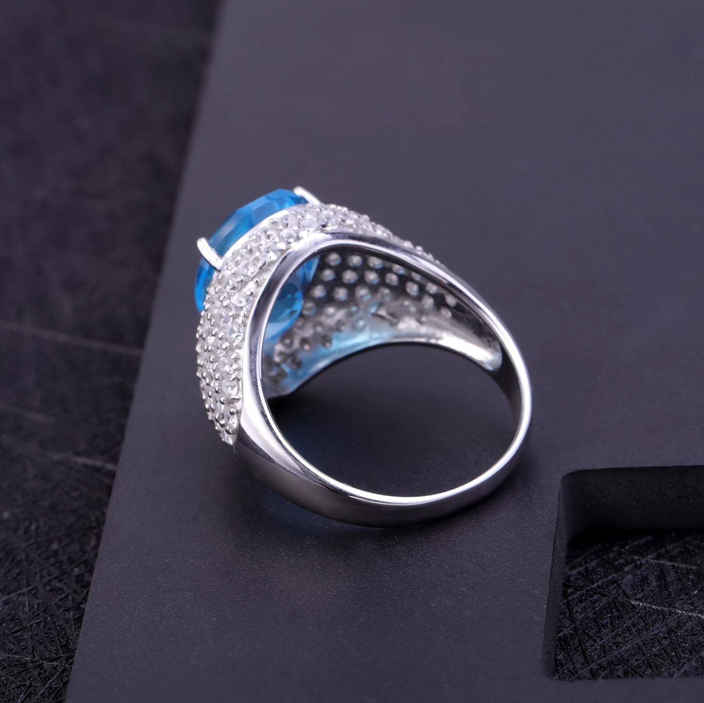 s925Silver Pure Natural Topaz Ring Fashionable Luxurious Unique Design High-end Gemstone Ring