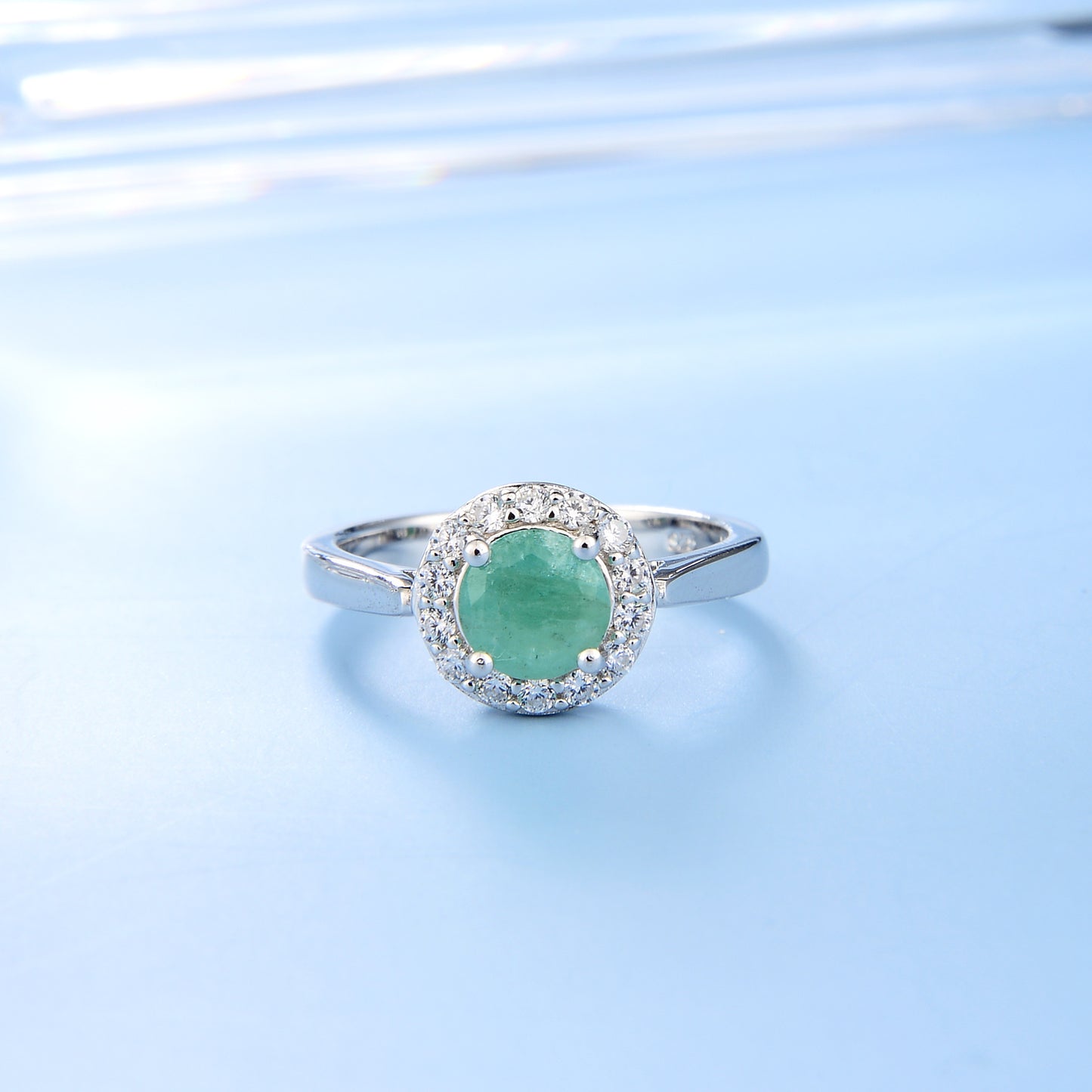 Factory Direct Supply Colorful Crystal Ring Vintage Natural Emerald s925Sterling Silver Inlaid Sapphire Ring