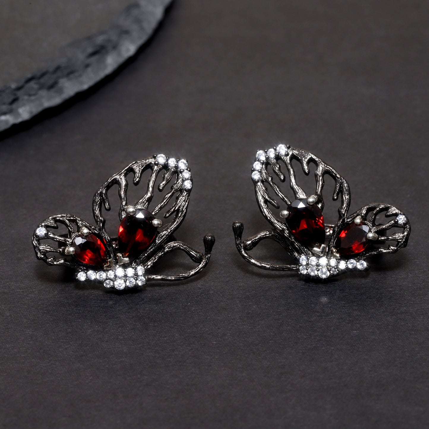 Designer Natural Garnet Earrings Butterfly Unique Design s925Sterling Silver Inlaid Gemstone Stud Earrings