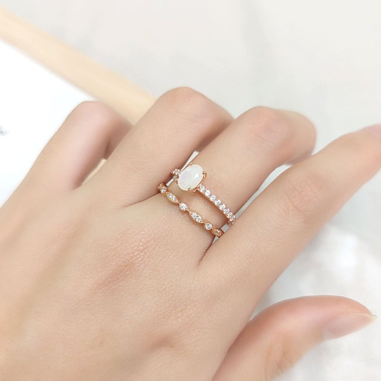 All-Matching V Shaped Wedding Rings Couple Rings S925Sterling Silver Plated18k Gold Inlaid Gemstone Layered Ring Set