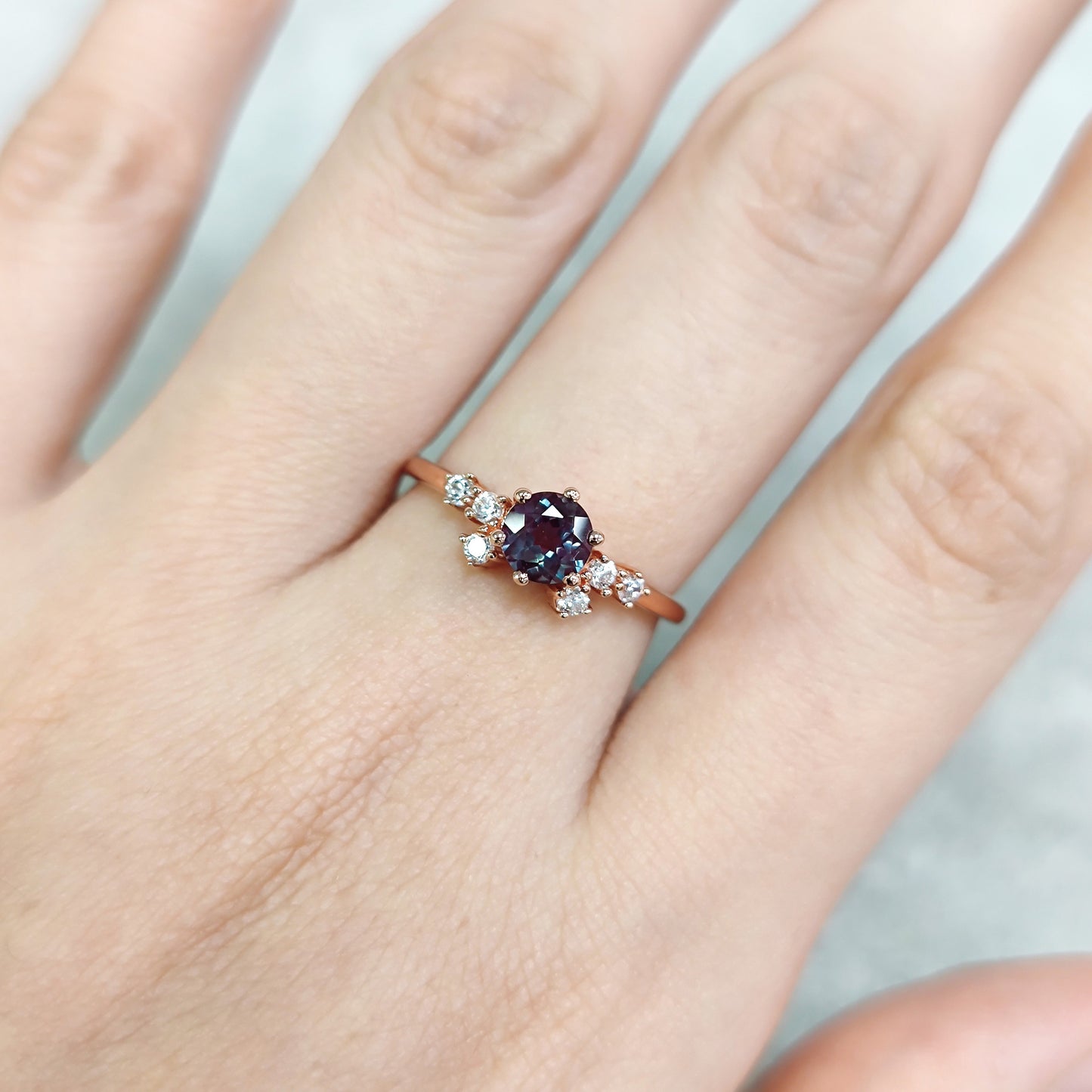 Minimalist Fresh Style Shifting Stone Ring s925Silver Inlaid Synthetic Alexandrite Gemstone Ring TikTok