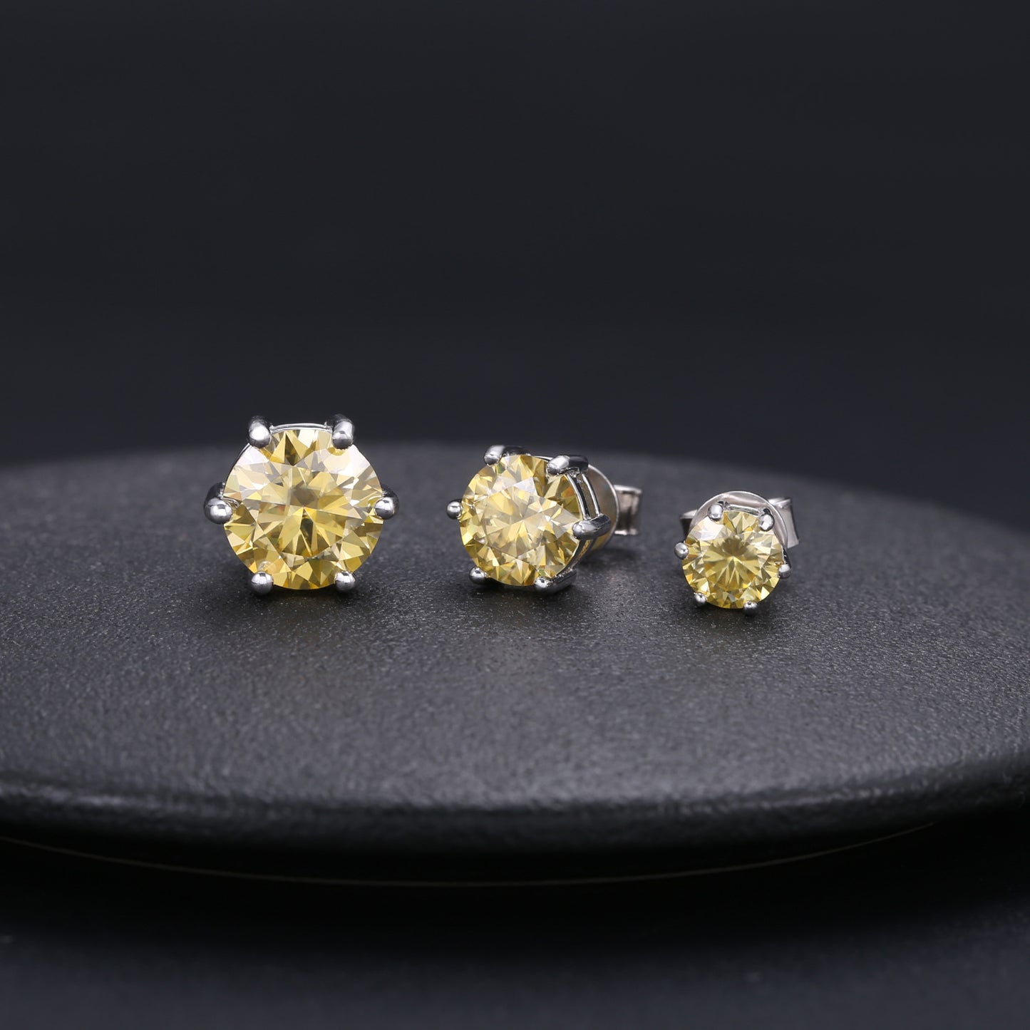 Fashion All-Matching0.5-2Carat Rainbow Moissanite Earrings Commuting S925Sterling Silver Colorful Moissanite Stud Earrings