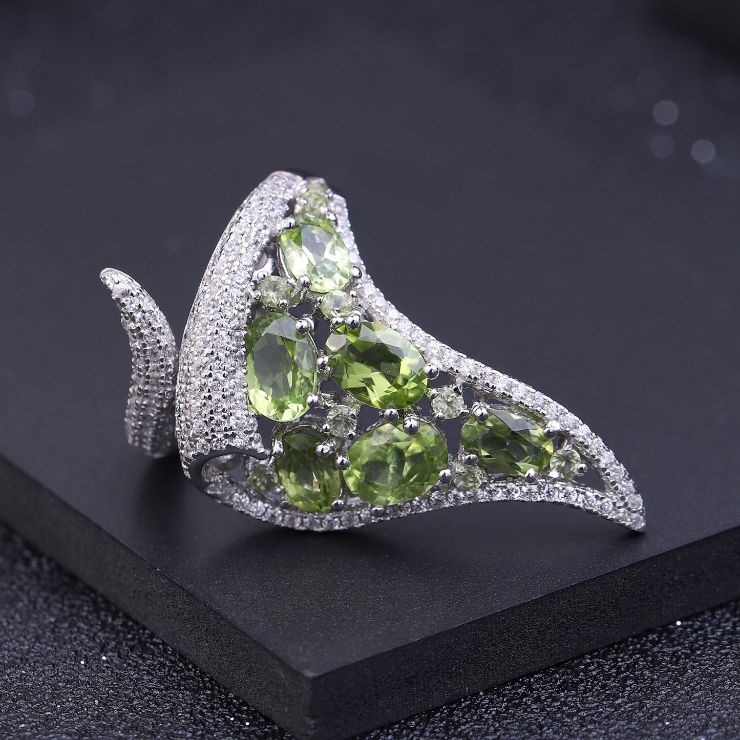 Italian Craft Designer Open Ring Personality Exaggerated Luxury s925Silver Natural Peridot Ring