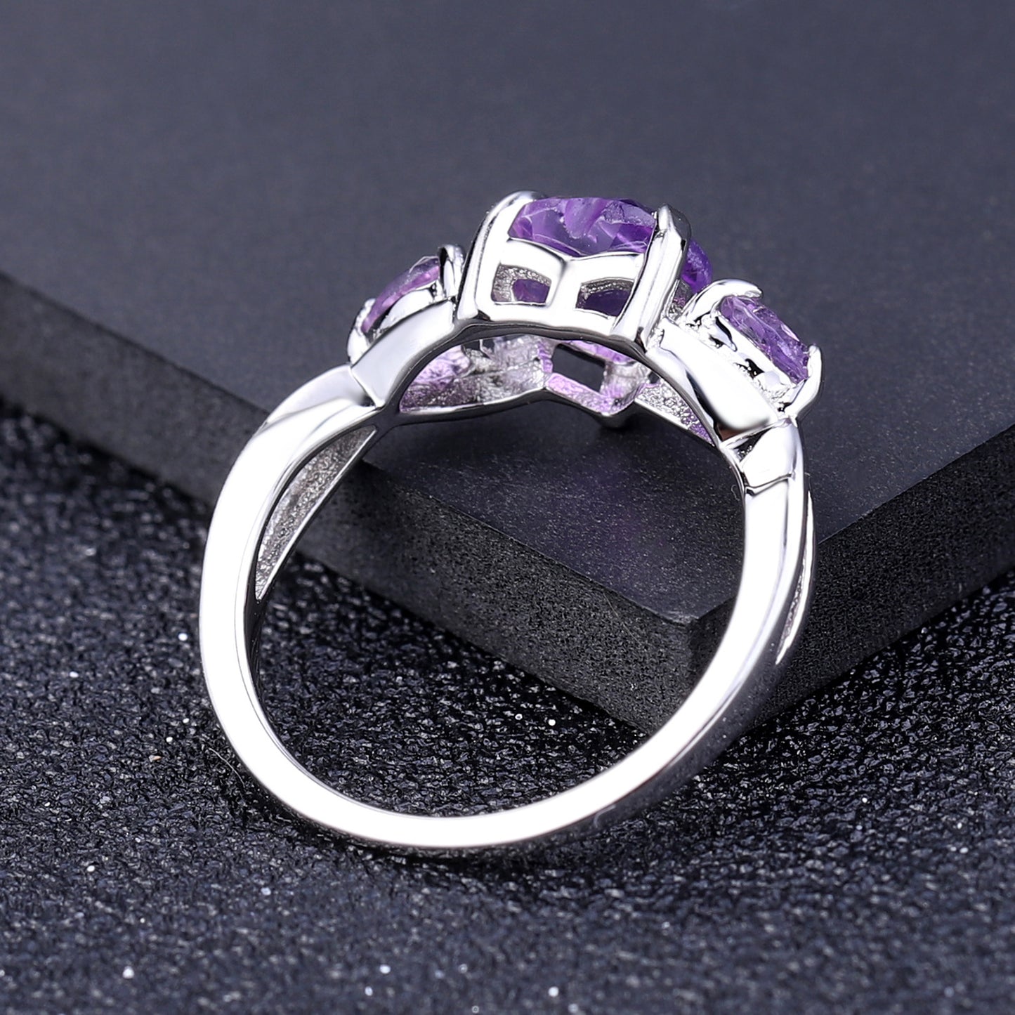 Natural Amethyst Ring for Women Luxurious and Sophisticated Heart Gemstone s925Silver Inlaid Natural Gemstone Ring