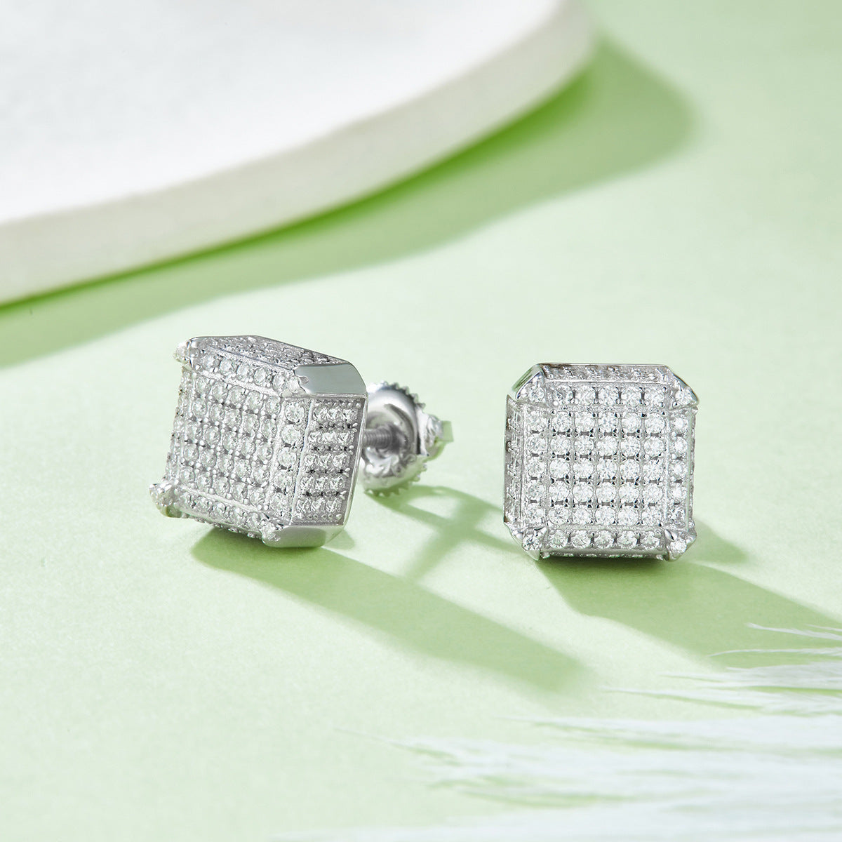 Luxurious Super Shiny Full Diamond Earrings s925Silver Inlaid Moissanite Earrings TikTok Hot Selling Gold Color Square Threaded Earrings