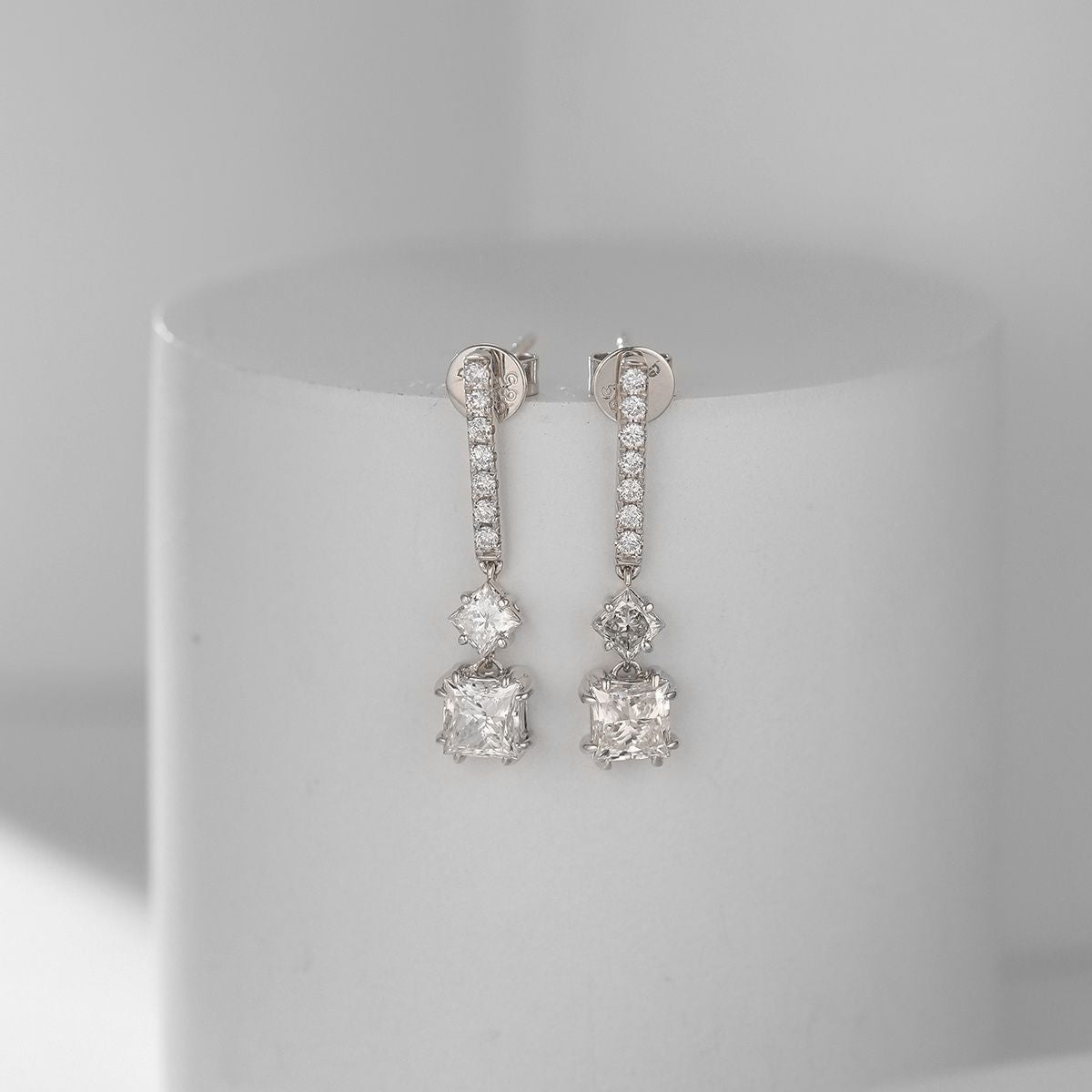 Unique Design Irregular Cultivated Diamond Stud Earrings14k Gold Inlaid Real Diamond Radiant Earrings for Women k Gold earrings