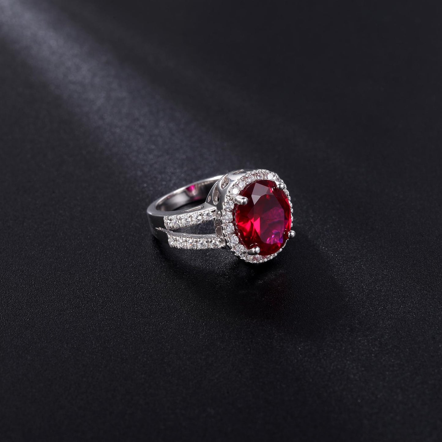 Luxurious Design Sense Colorful Crystal Cultivated Ruby Ring Vintage s925Sterling Silver Inlaid Gemstone Ring for Women