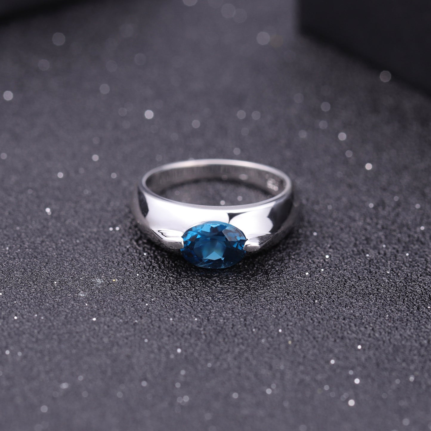 Natural Topaz Ring In Stock Wholesale Fashion Simple Style s925Sterling Silver Inlaid Natural Sapphire Ring