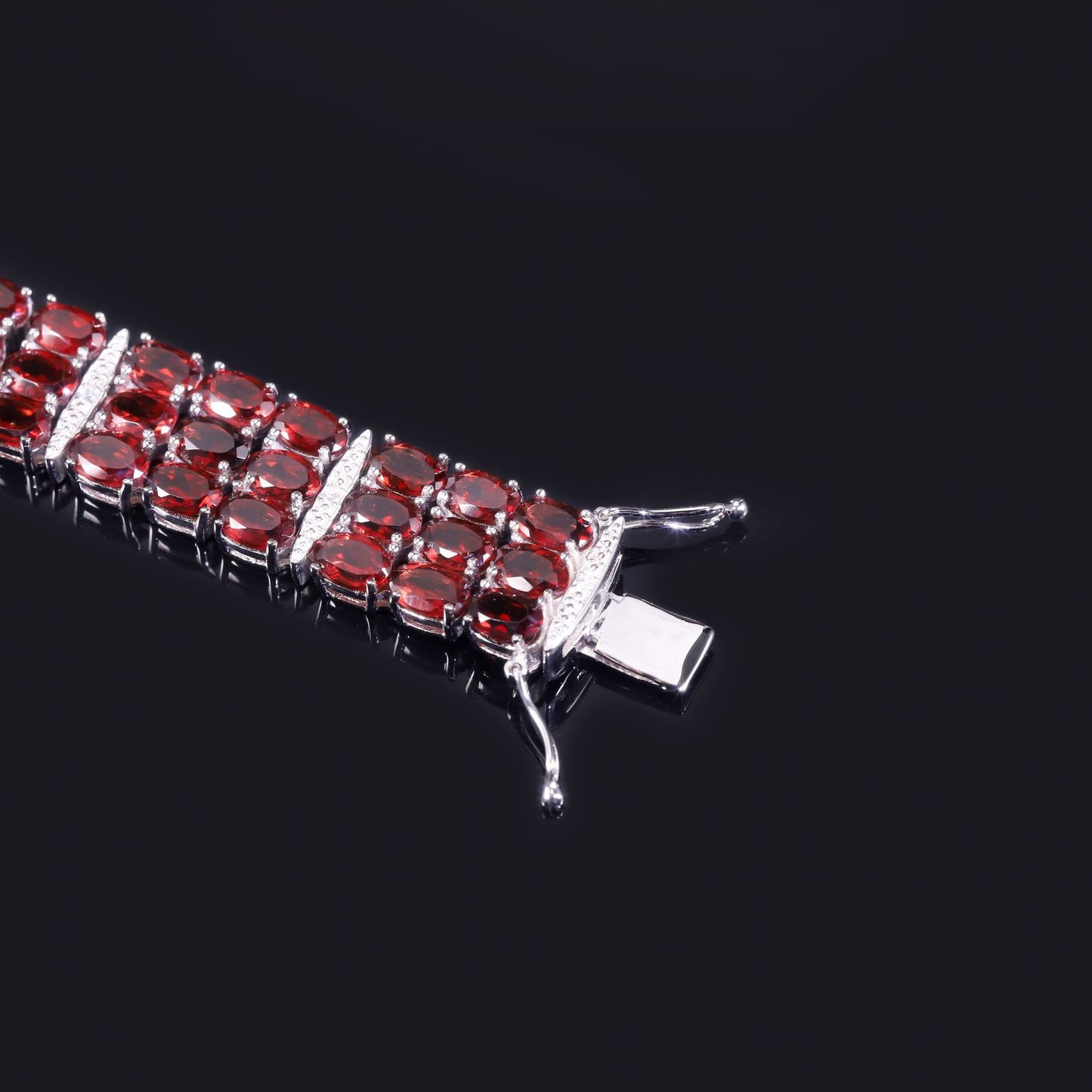 Elegant graceful s925Sterling Silver Inlaid Natural Garnet Bracelet Three Rows Heavy Craft Luxurious Gemstone Bracelet for Women