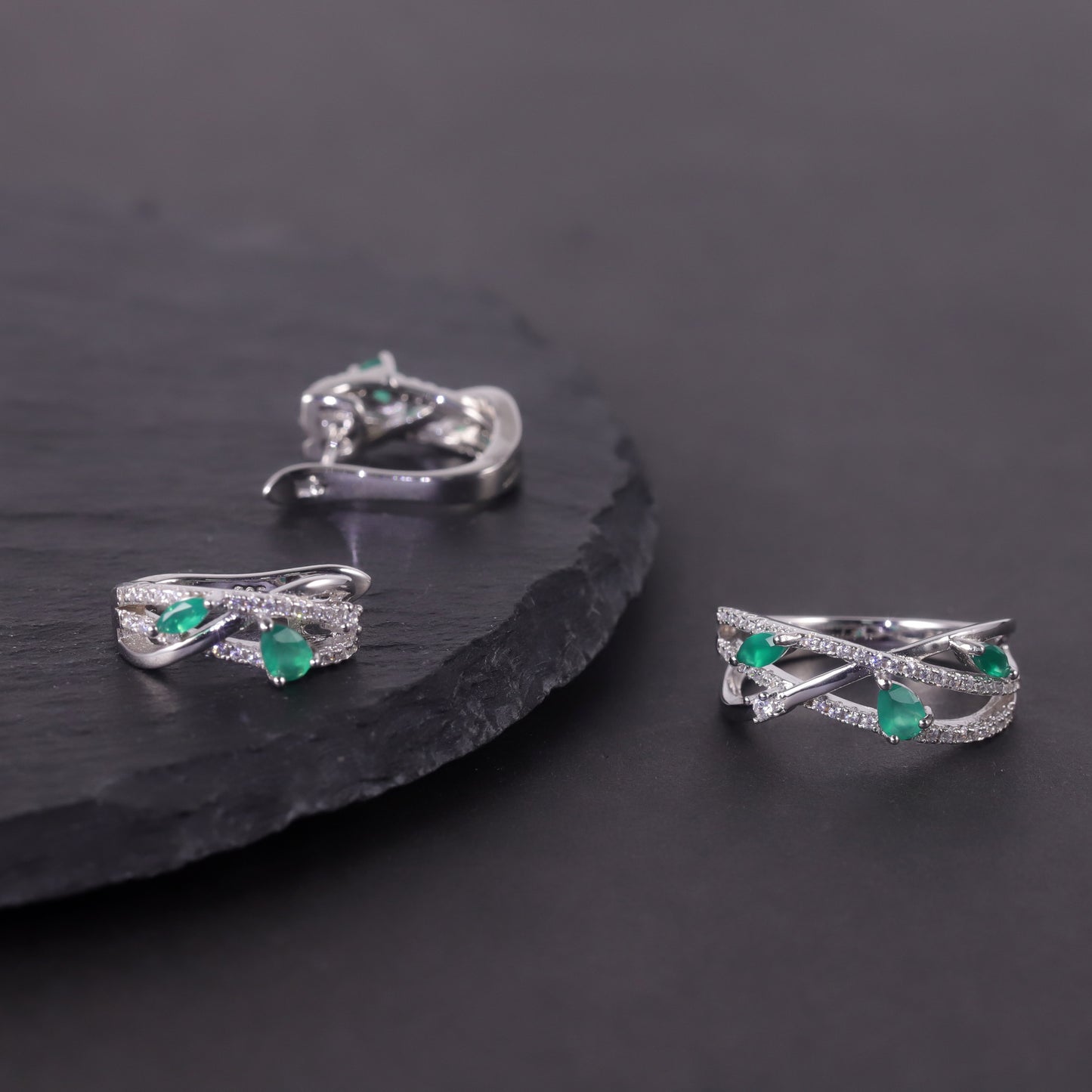 Niche Design Branch Natural Topaz Ring Cluster Setting s925Sterling Silver Green Chalcedony Color Gemstone Ring for Men and Women