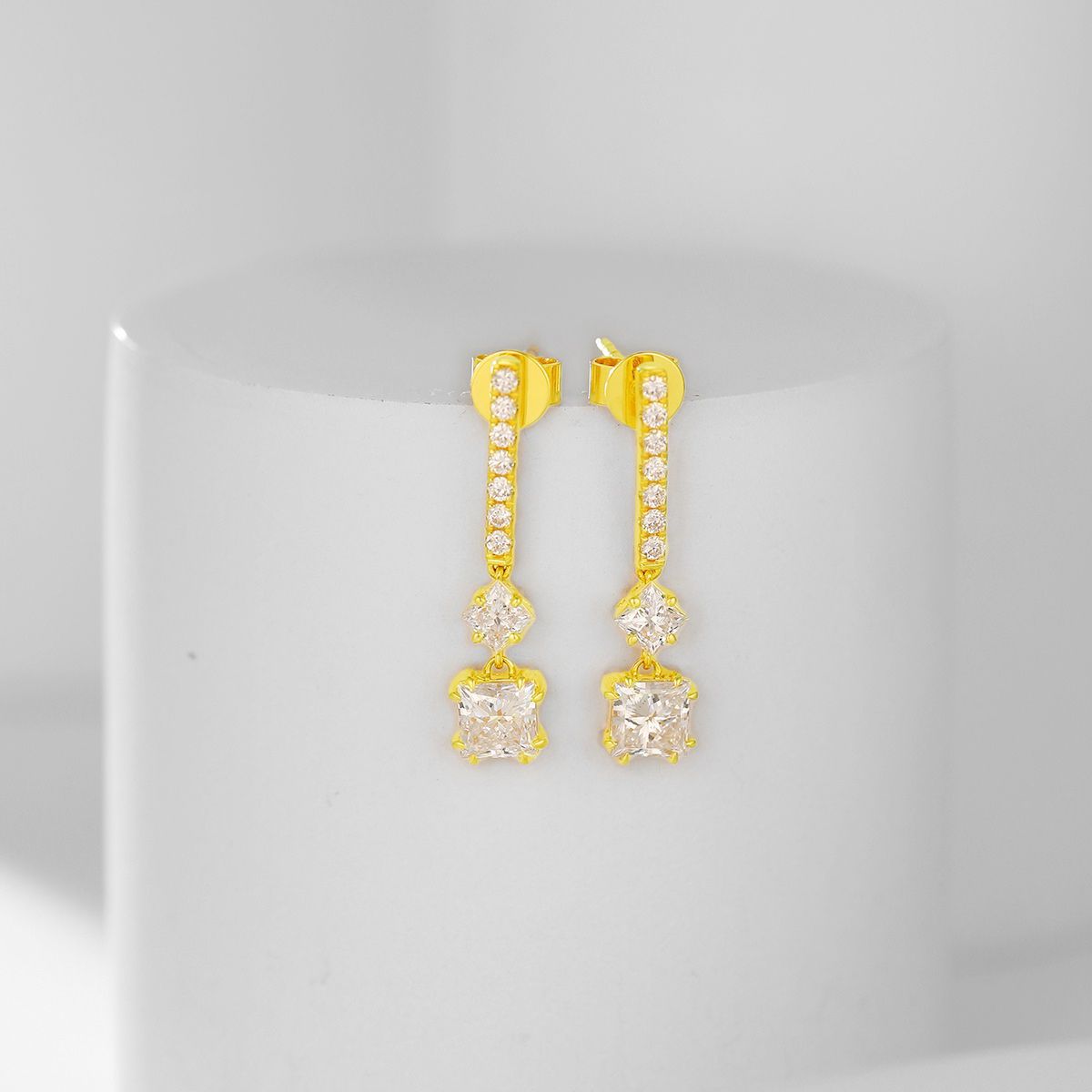 Unique Design Irregular Cultivated Diamond Stud Earrings14k Gold Inlaid Real Diamond Radiant Earrings for Women k Gold earrings