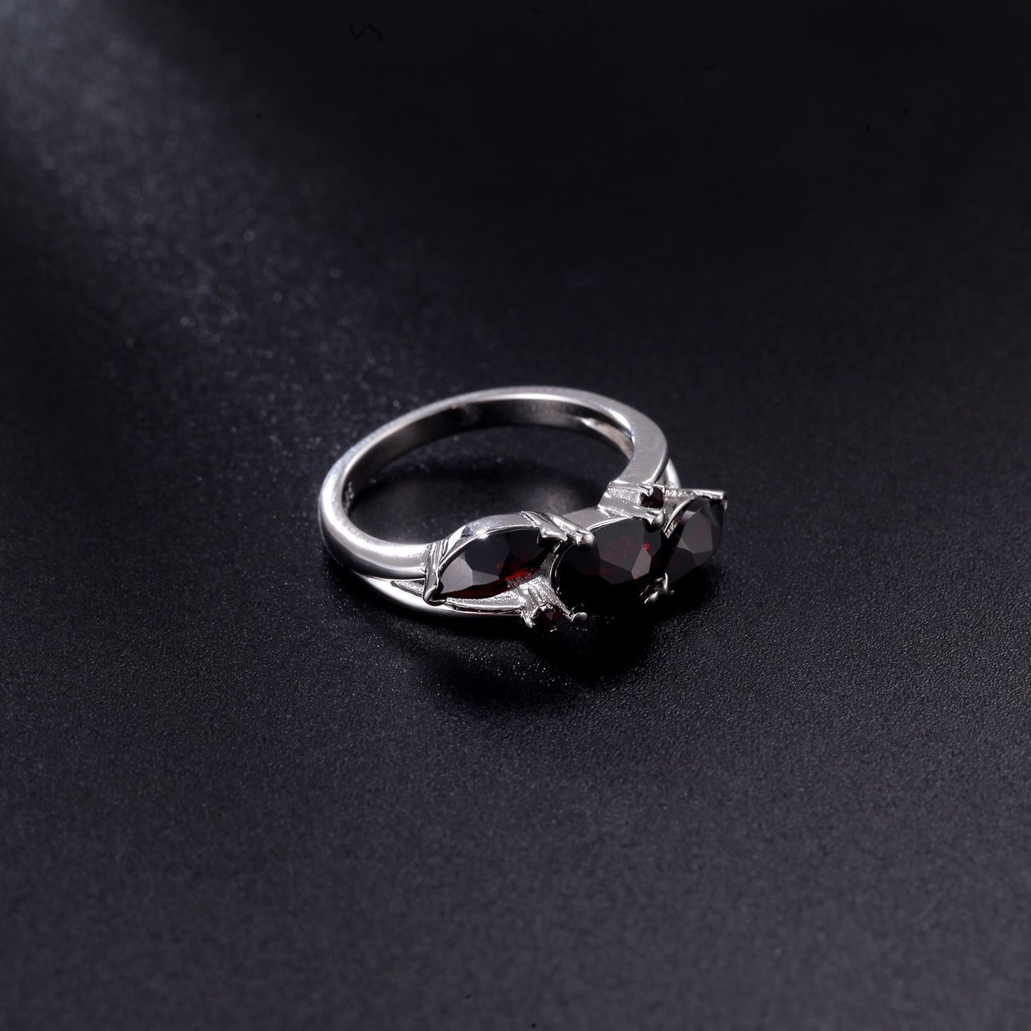 New Design Sense Natural Gemstone Ring Fashion Temperament s925Silver Inlaid Gemstone Amethyst Ring