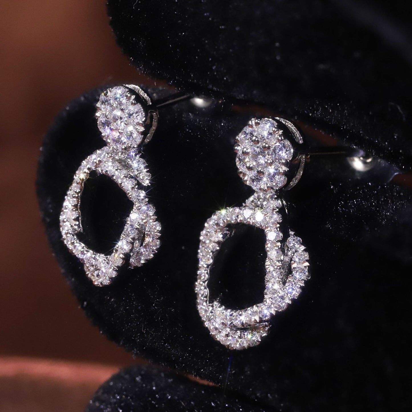 Camellia Light Luxury Elegant Crushed Diamond Earrings9/10/14/18k Gold Multiple Wearing Styles Stacked Cultivated Diamond Stud Earrings