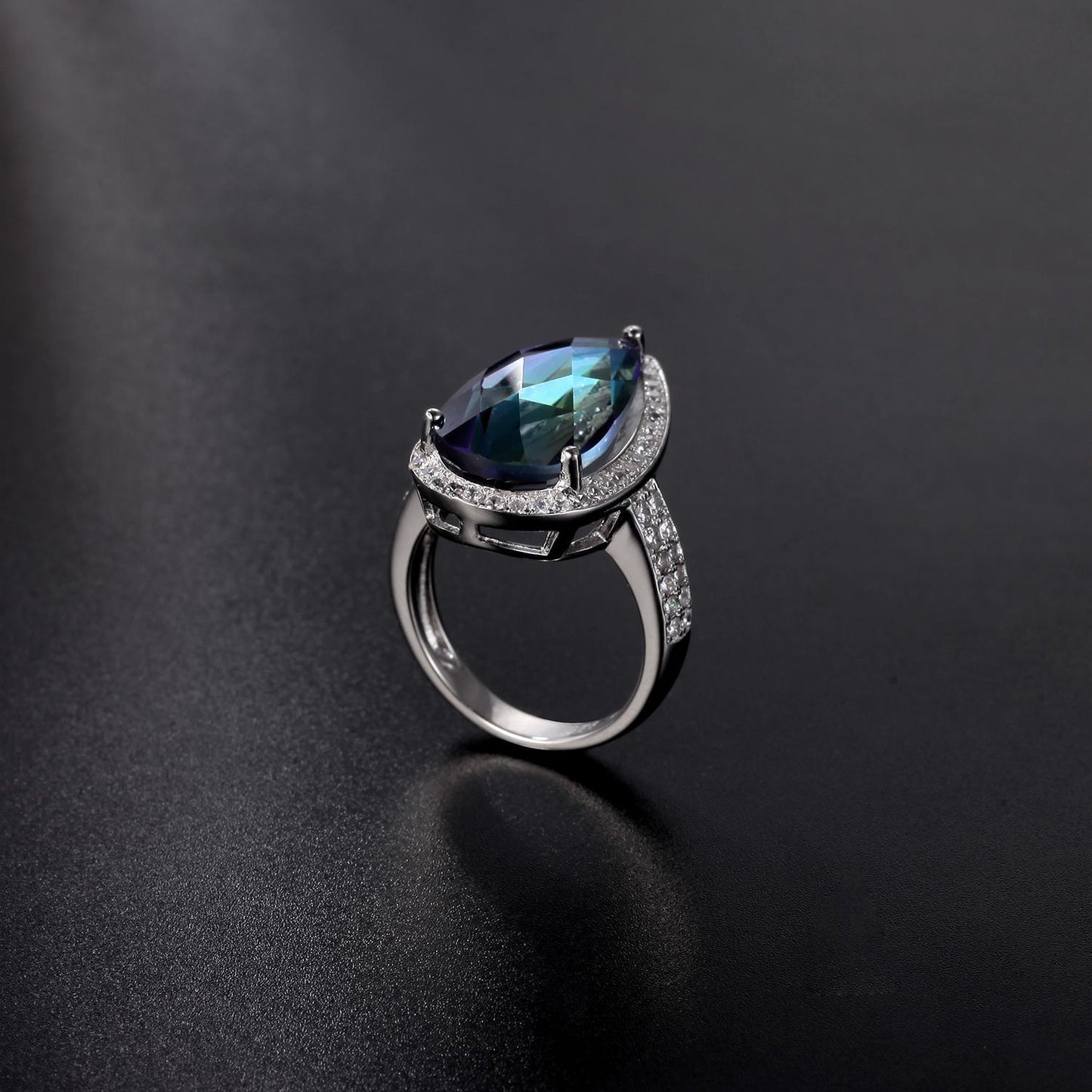 Luxurious and Sophisticated Colorful Gemstone Ring Fashionable and Unique Style s925Silver Inlaid Coated Crystal Ring