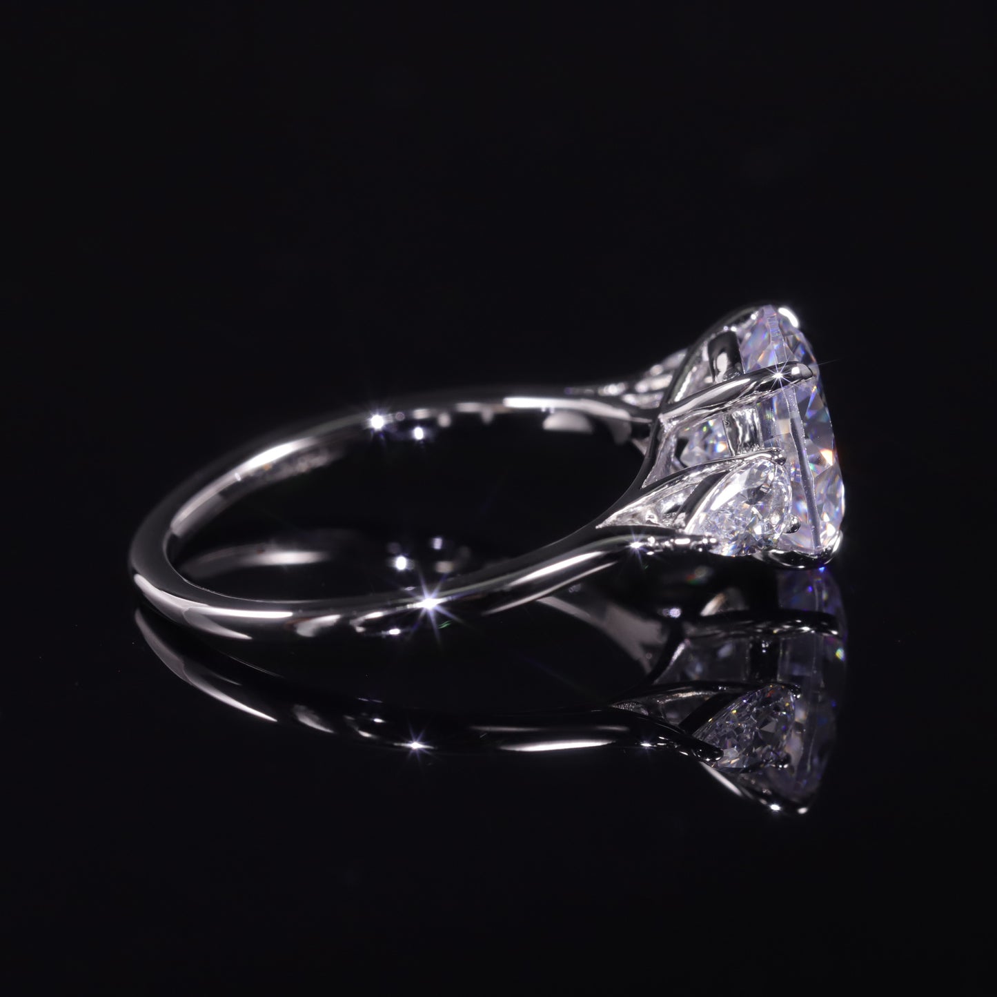 Stylish round3Carat Large Main Stone Ring Cushion Shape s925Sterling Silver Moissanite Ring for Women