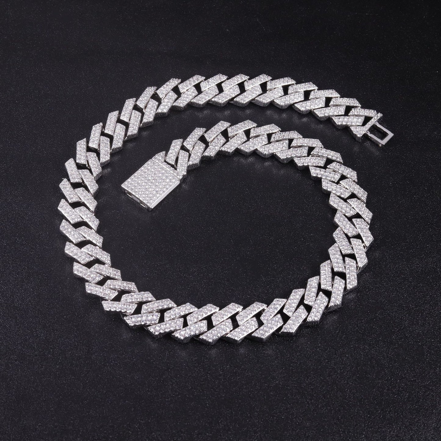 Hip-hop Cuban Chain s925Silver Inlaid Moissanite Two Rows of Diamonds18mm Coarse and Fine Workmanship Rhombus Necklace Hot Sale