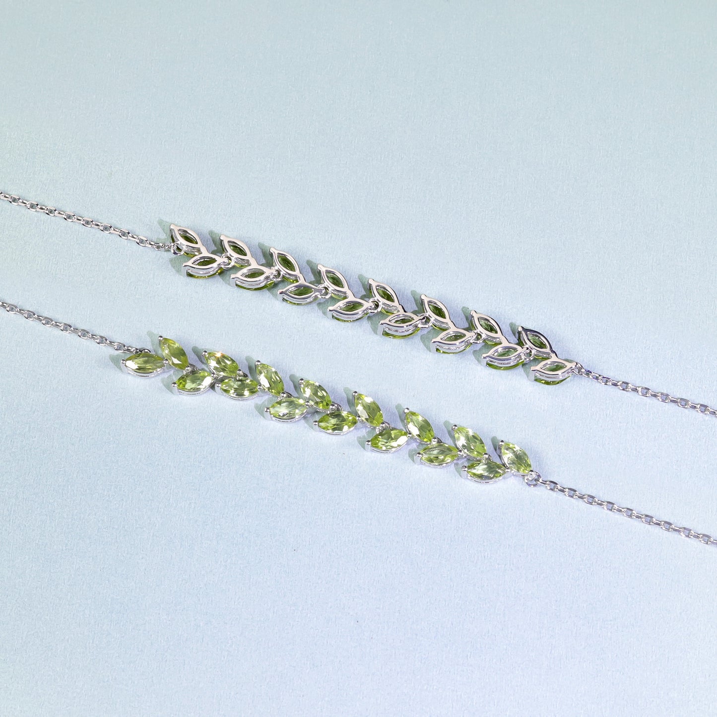 Fashionable and Elegant Willow Leaf Peridot Bracelet with Olive Stone s925Sterling Silver Inlaid Natural Gemstone Bracelet for Women
