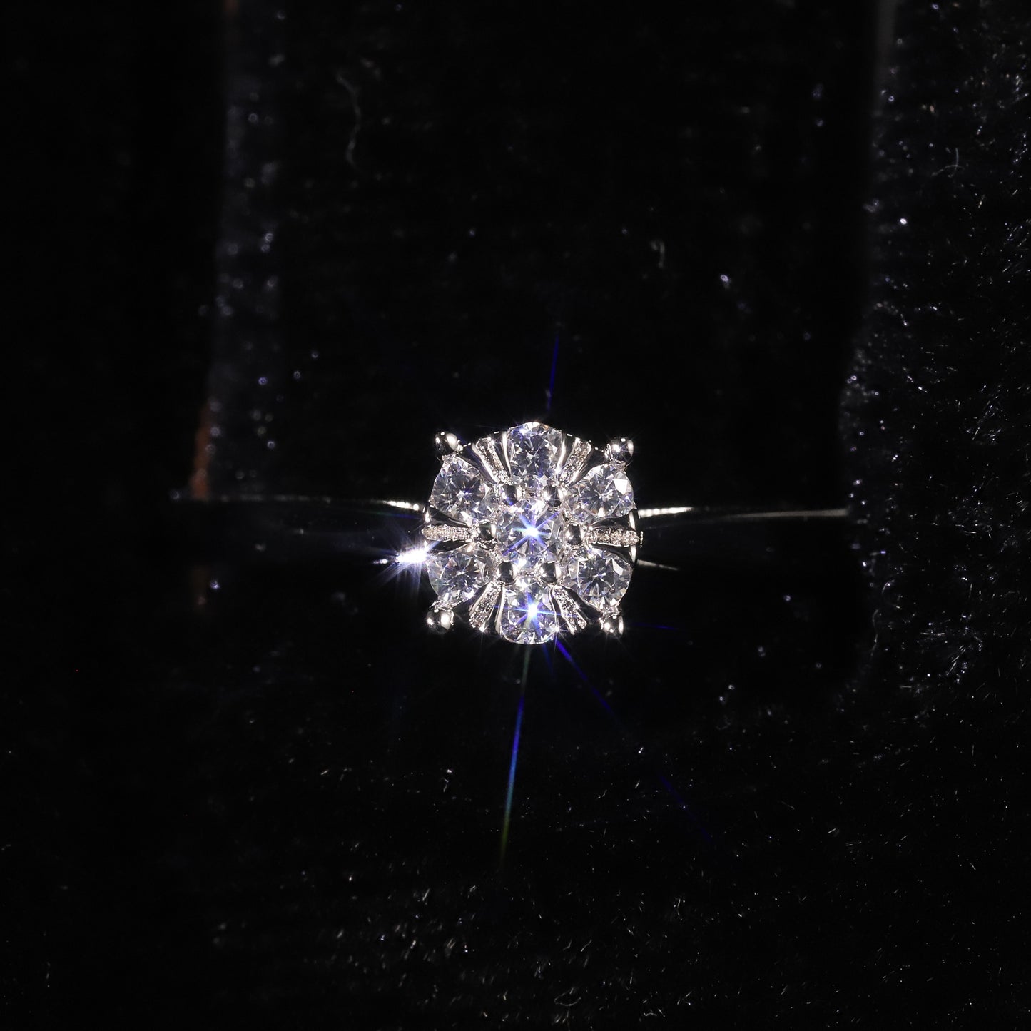 Elegant Cluster with Crushed Diamonds9/10/14/18k White Gold Rose Gold Yellow Gold Ring Small Cultivated Diamond Ring