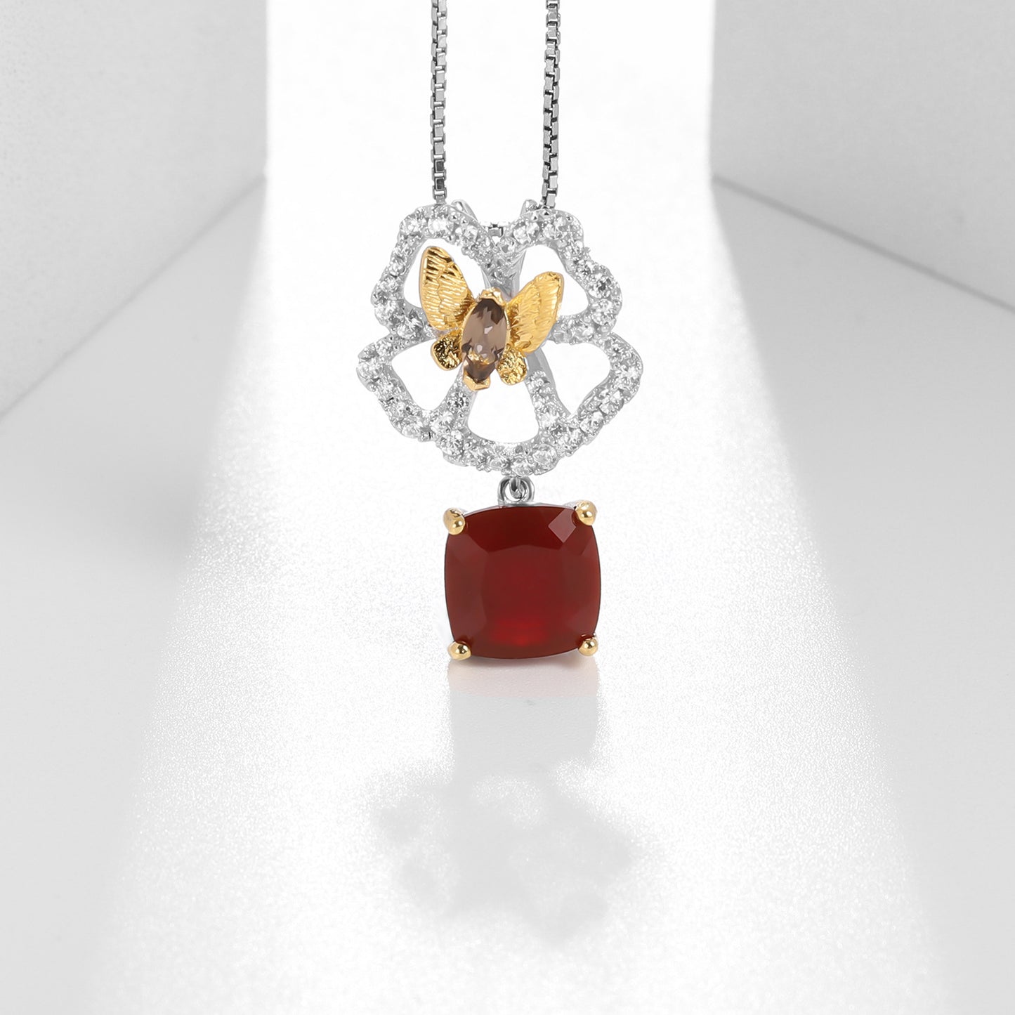 Designer Natural Yellow Crystal Pendant Natural Style Butterfly Flower Design s925Sterling Silver Gemstone Necklace Pendant