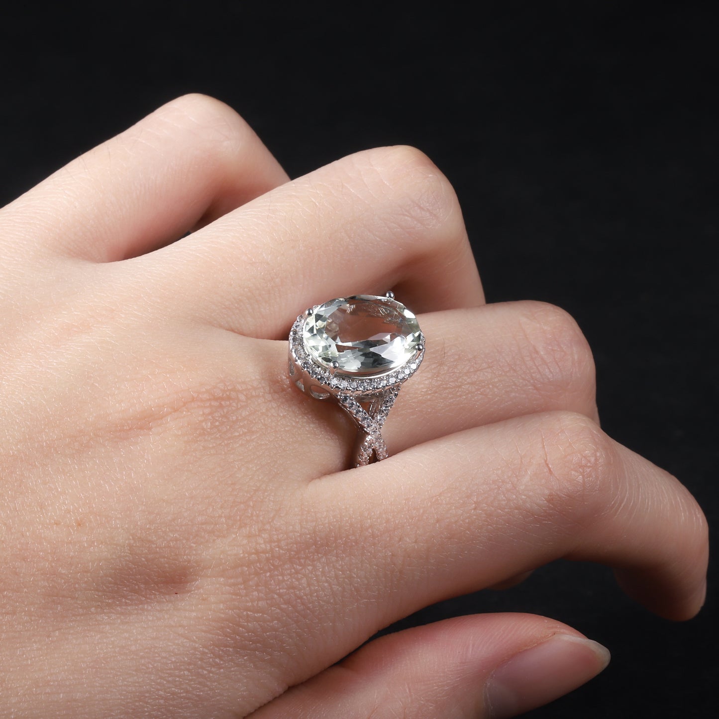 s925Sterling Silver Natural Green Amethyst Ring High-end Fashion Luxury Inlay10*14mm Natural Gemstone Ring