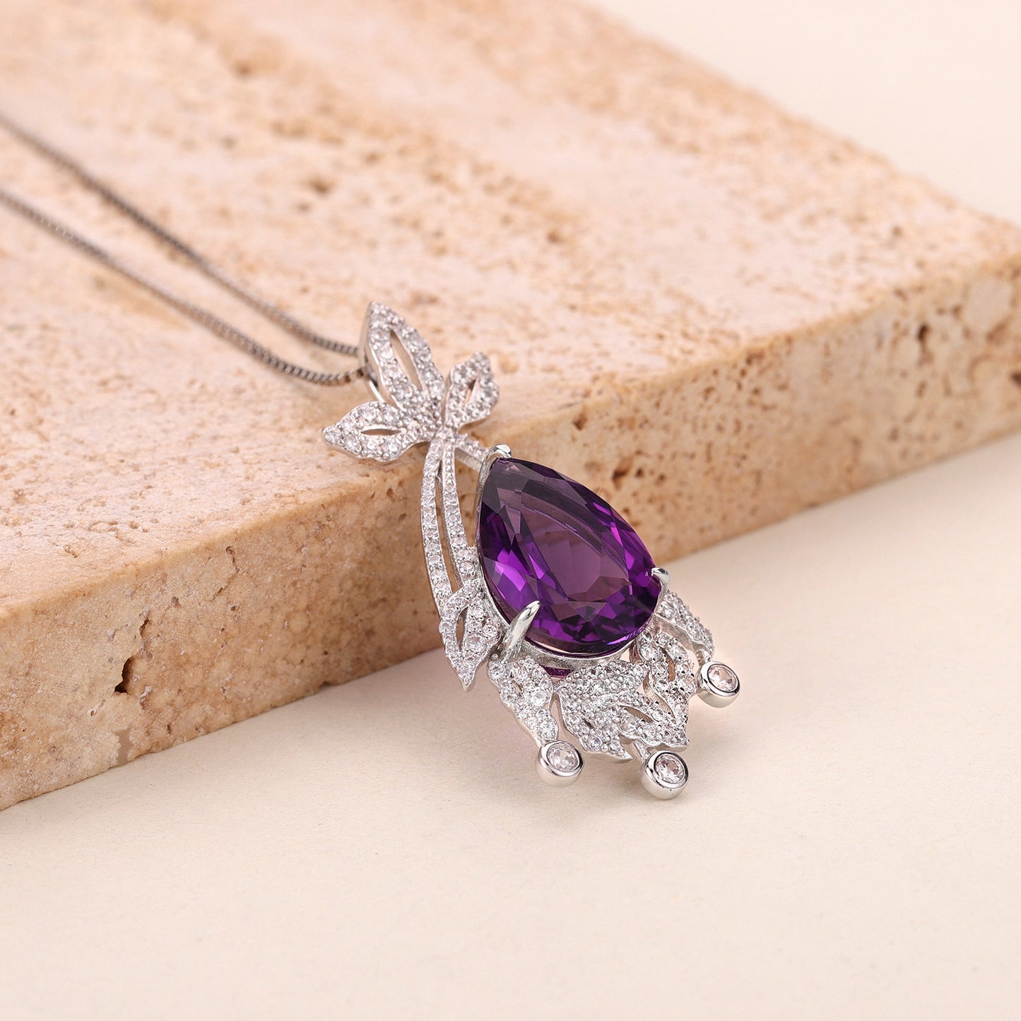 Original Design Natural Topaz Necklace10Carat Pendant s925Sterling Silver Inlaid Yellow Amethyst Luxurious Necklace