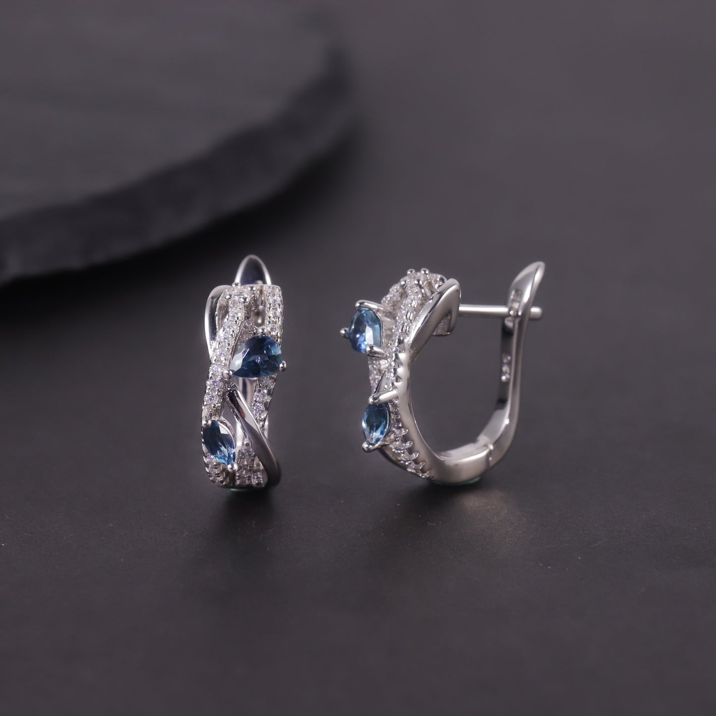 Small and Exquisite Natural Topaz Earrings s925Sterling Silver Cluster Green Chalcedony Colorful Gemstone Earrings Niche