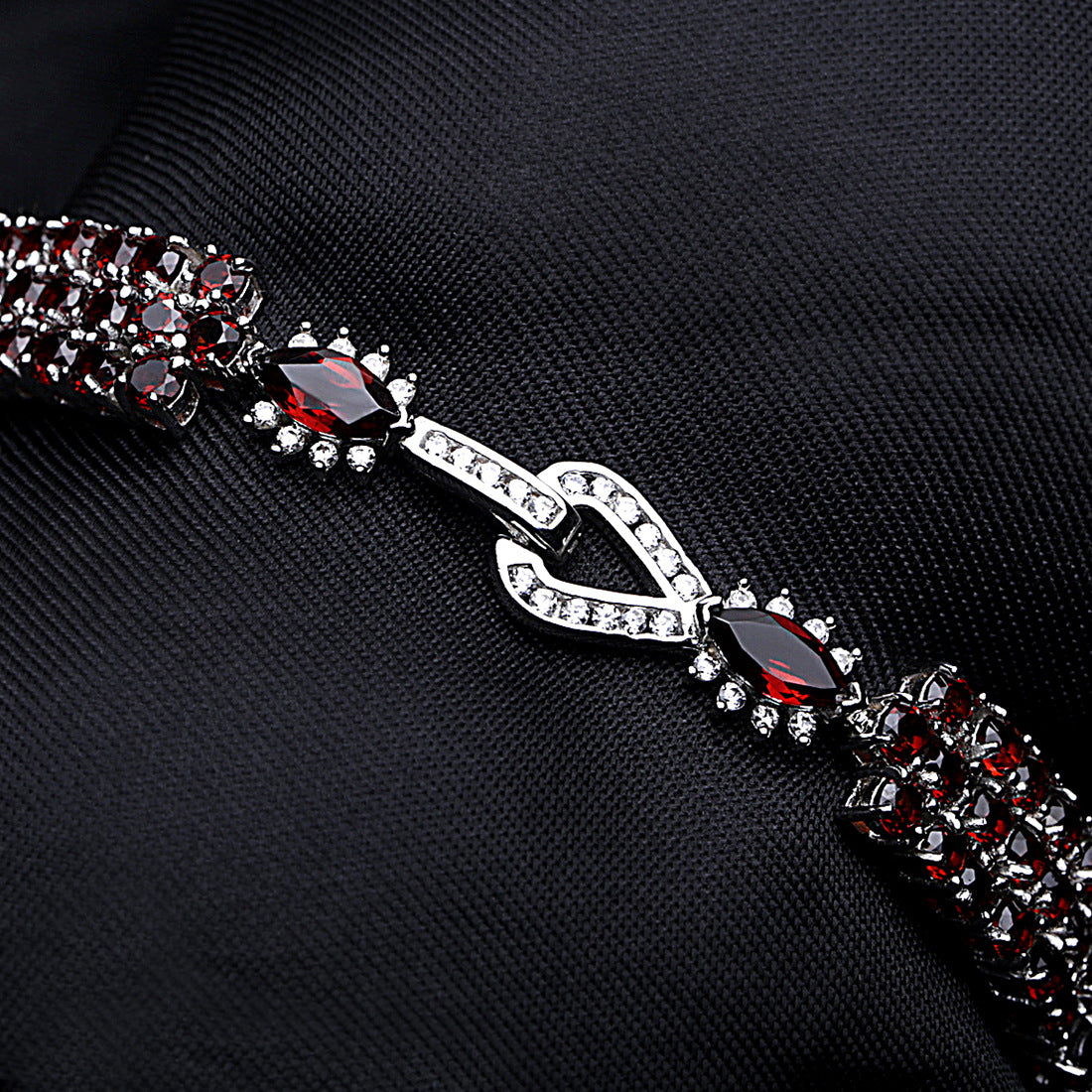 Luxurious Multi Gemstone Natural Garnet Bracelet Retro Style s925Silver Inlaid Natural Gemstone Bracelet