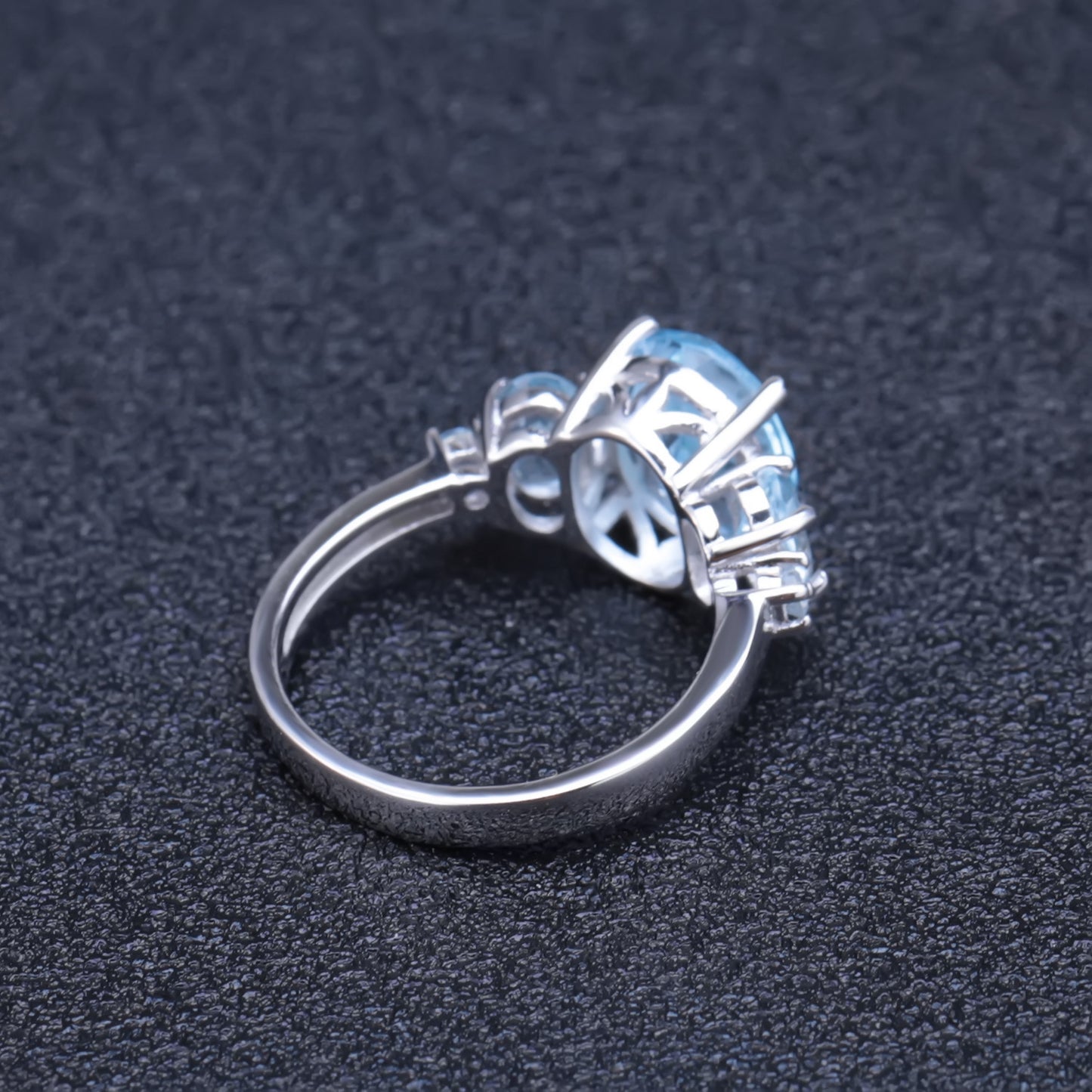 Natural Topaz Sterling Silver Gemstone Ring Luxurious Fashion Trend s925Silver Inlaid Natural Gemstone Ring