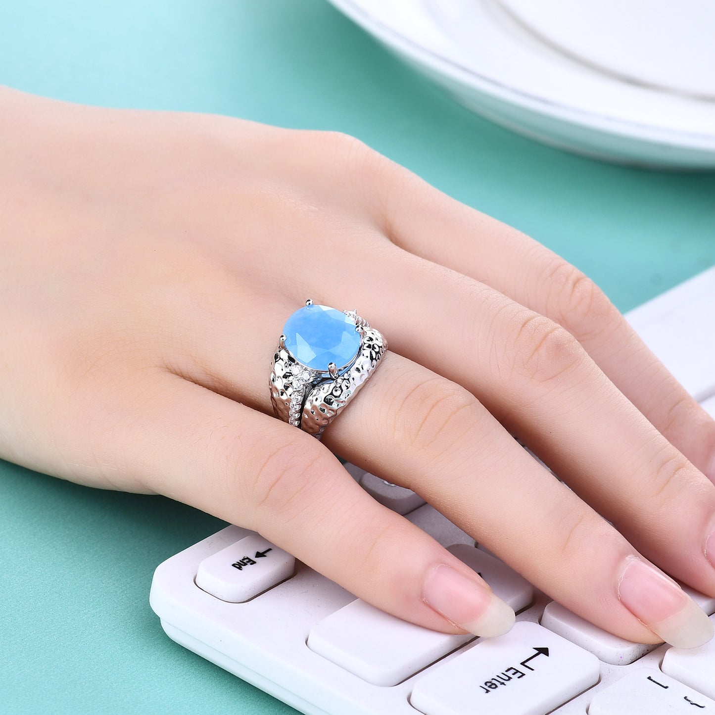 New Vintage Style High-End Ring Set for Layering s925Sterling Silver Inlaid Colorful Gemstone Ring Russia