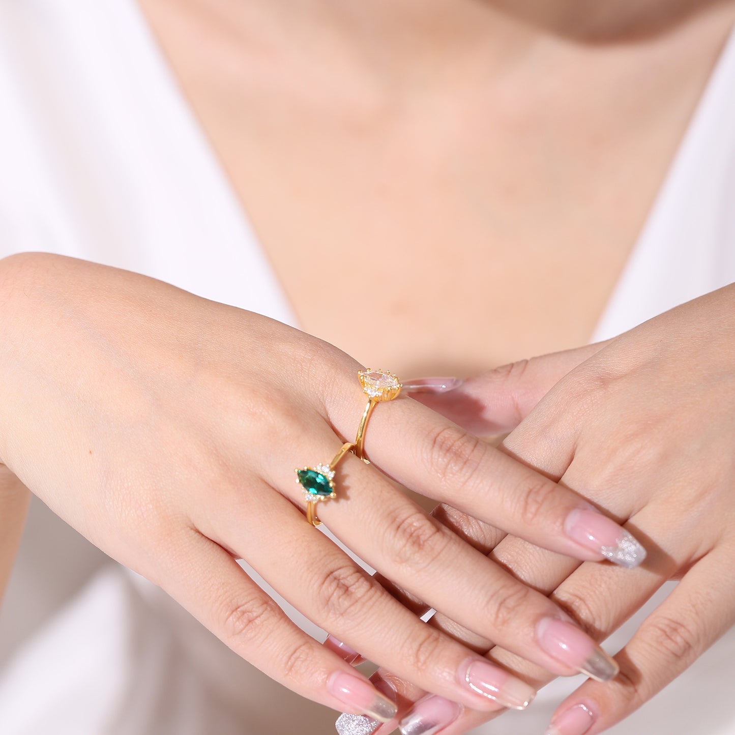 S925Sterling Silver Inlaid Emerald Nano Ring Fashionable Elegant Simple Luxury Gemstone Plated14K Gold ring