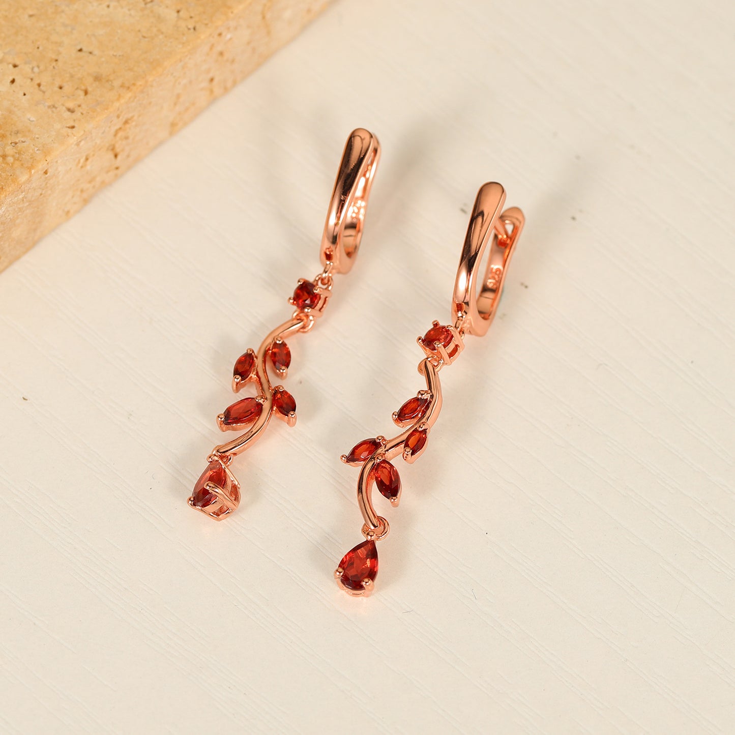 Leaf Earrings Niche Design Natural Gemstone Topaz Earrings s925Sterling Silver Inlaid Garnet Earrings