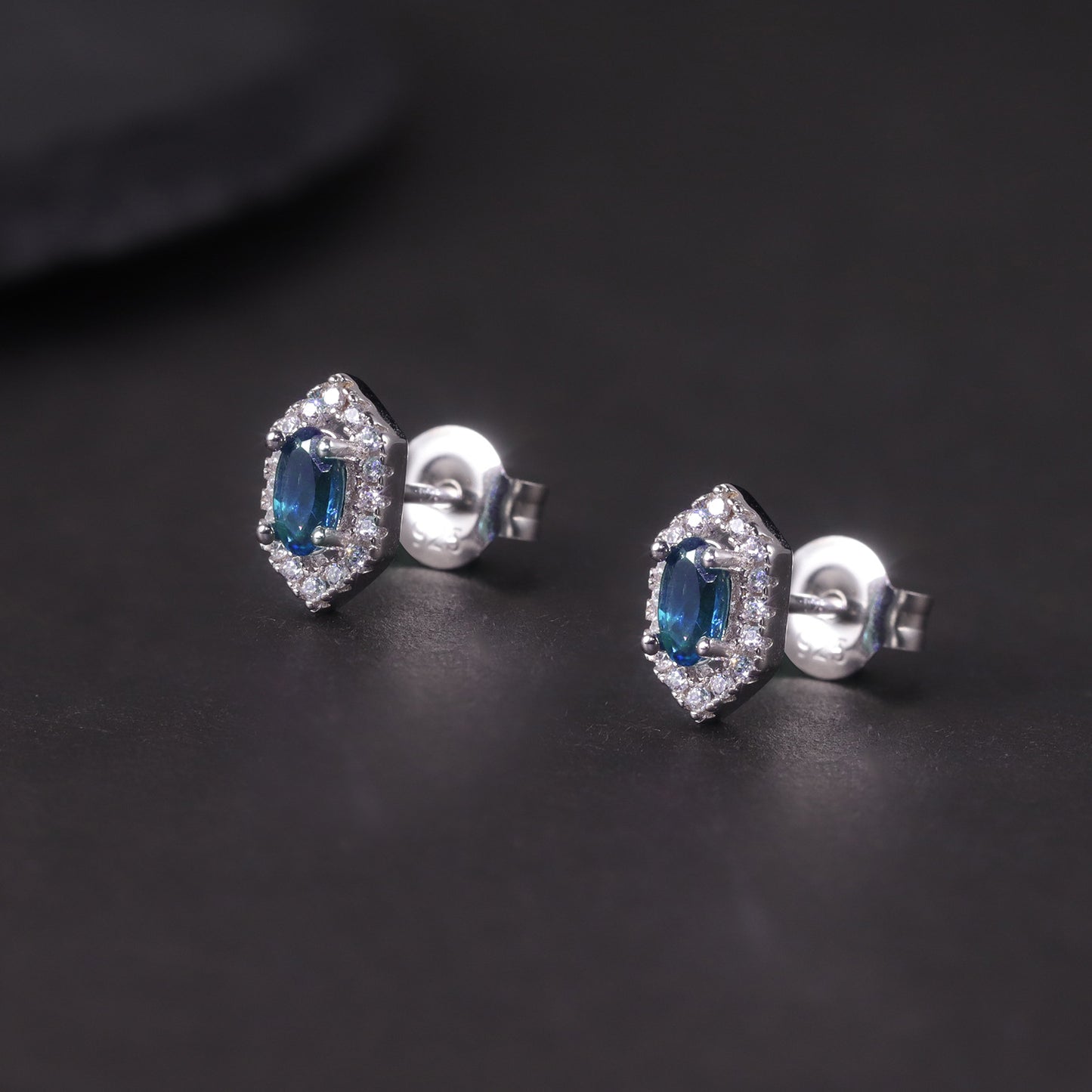 Minimalist Hexagonal Crystal Earrings s925Sterling Silver Inlaid Natural Topaz Peridot Earrings Gemstone Studs