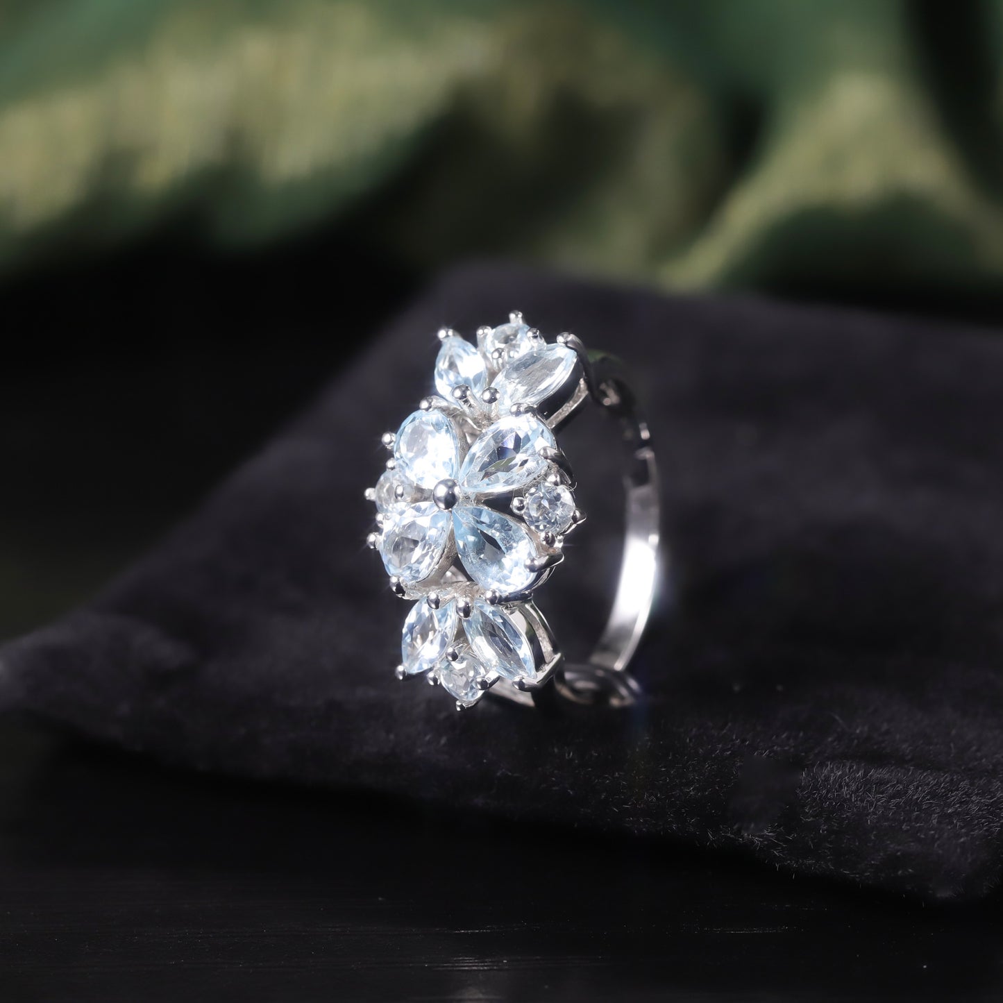 Luxurious Garnet Ring s925Sterling Silver Inlaid Natural Topaz Ring Floral Jewelry Women's Hand Accessory