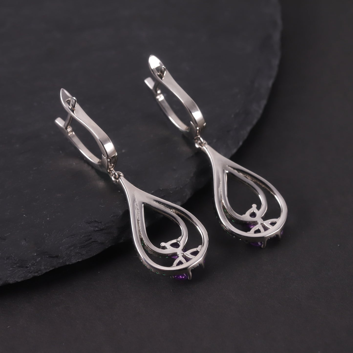 Unique Style Earrings s925Sterling Silver Inlaid Natural Garnet Earrings Crystal Translucent Stone Ear Clips New Style