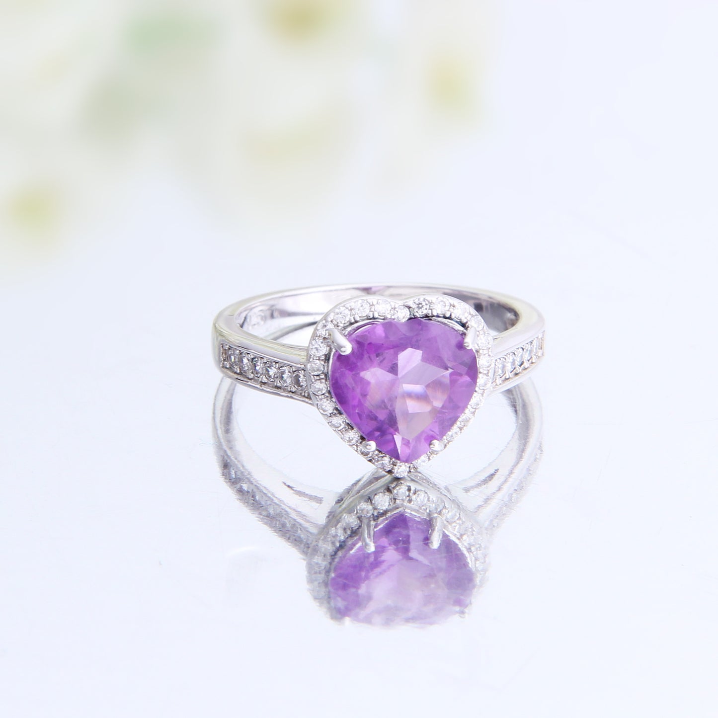 Luxurious Design Heart Natural Amethyst Ring Fashionable and sophisticated temperament925Silver Natural Colored Gems Ring