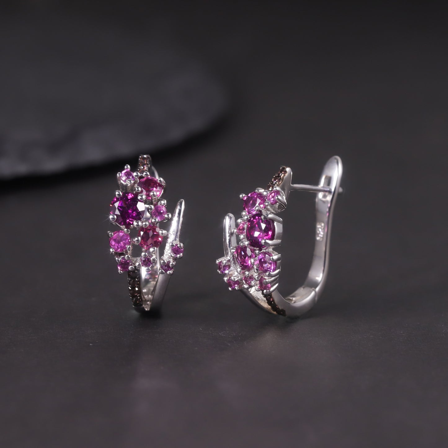 Floral Crystal Earrings s925Sterling Silver Inlaid Natural Topaz Earrings Gemstone Studs Garnet Small and Exquisite
