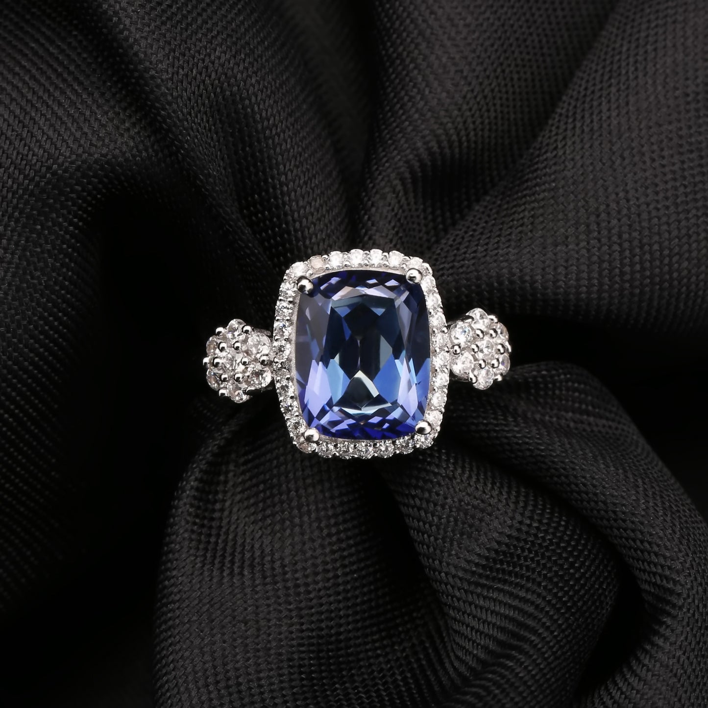 Design Sense Classic Retro Colorful Gemstone Ring Luxurious and Elegant Square Shape s925Sterling Silver Inlaid Crystal Ring