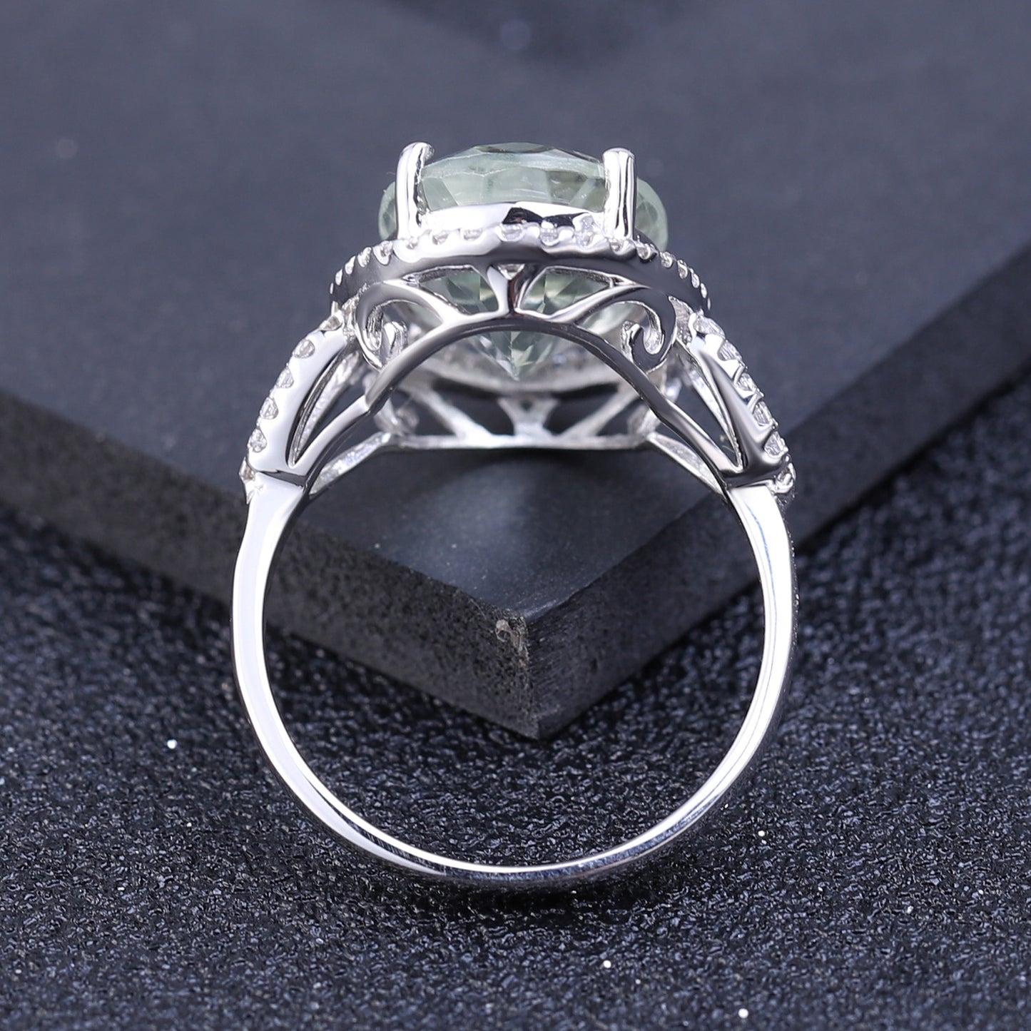 Luxurious Gemstone Green Amethyst Ring Elegant and Noble Personality s925Silver Inlaid Natural Gemstone Ring
