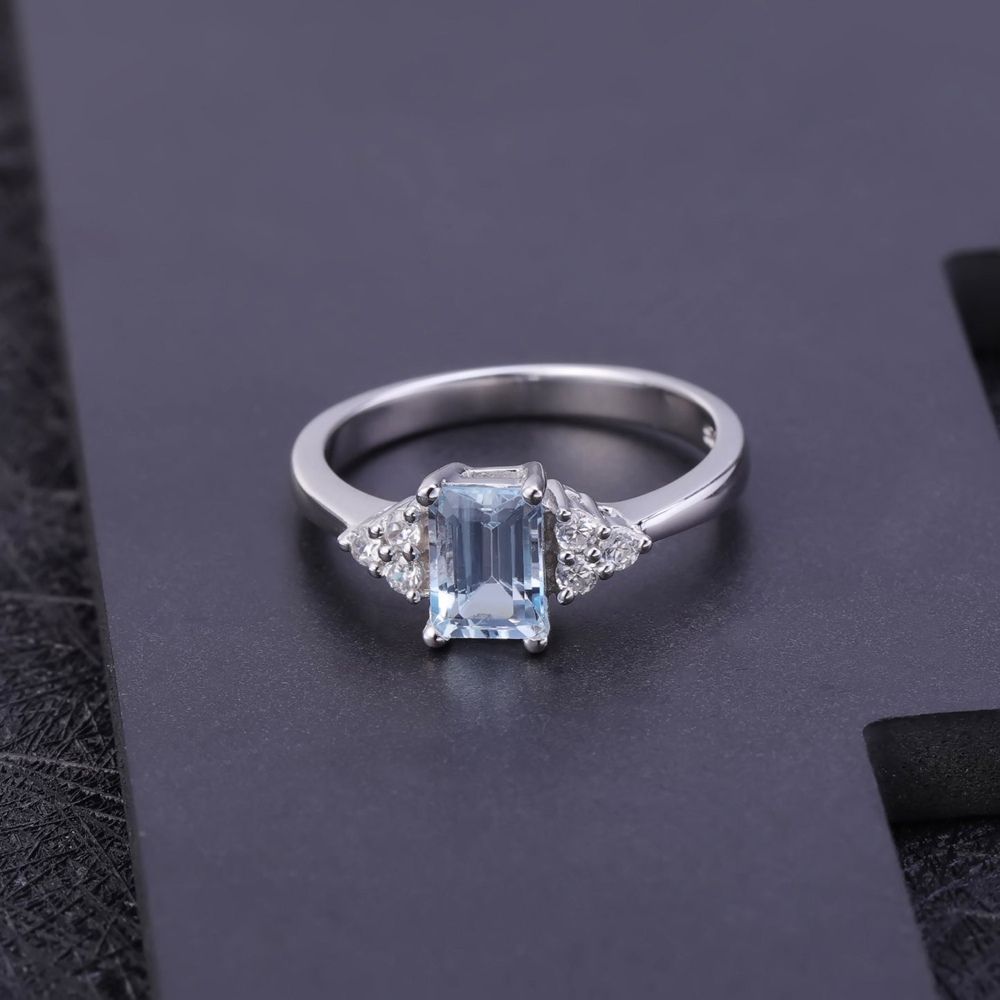 Fashionable Simple Luxury Rectangular Natural Gemstone Topaz Ring for Women s925Sterling Silver Natural Gemstone Ring