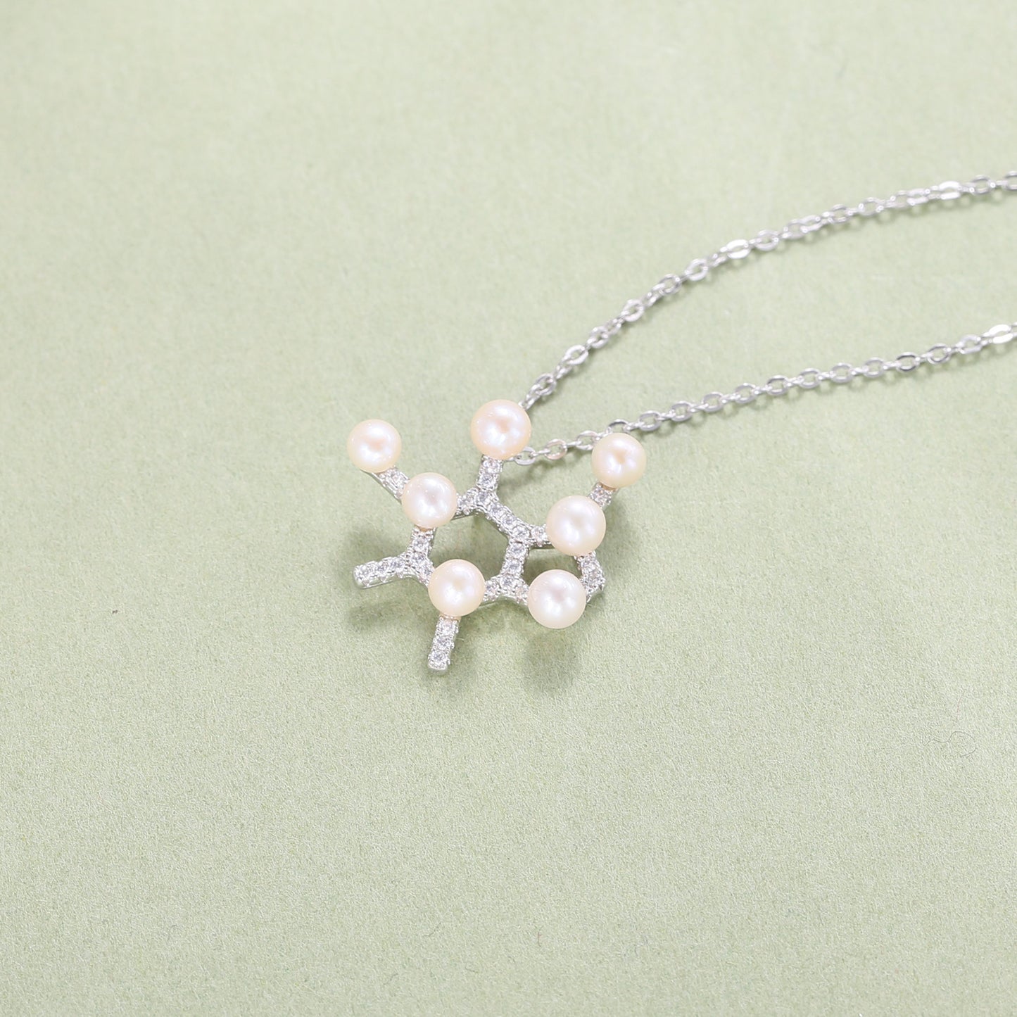 New Niche Natural Freshwater Pearl Necklace Irregular925Sterling Silver Plated18k Gold Pearl Necklace Wholesale